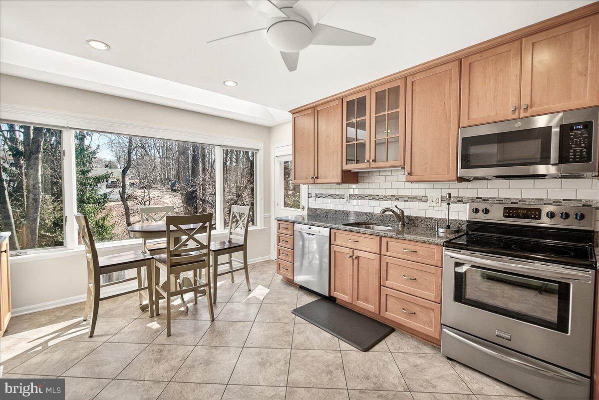 FOX CHAPEL - Residential