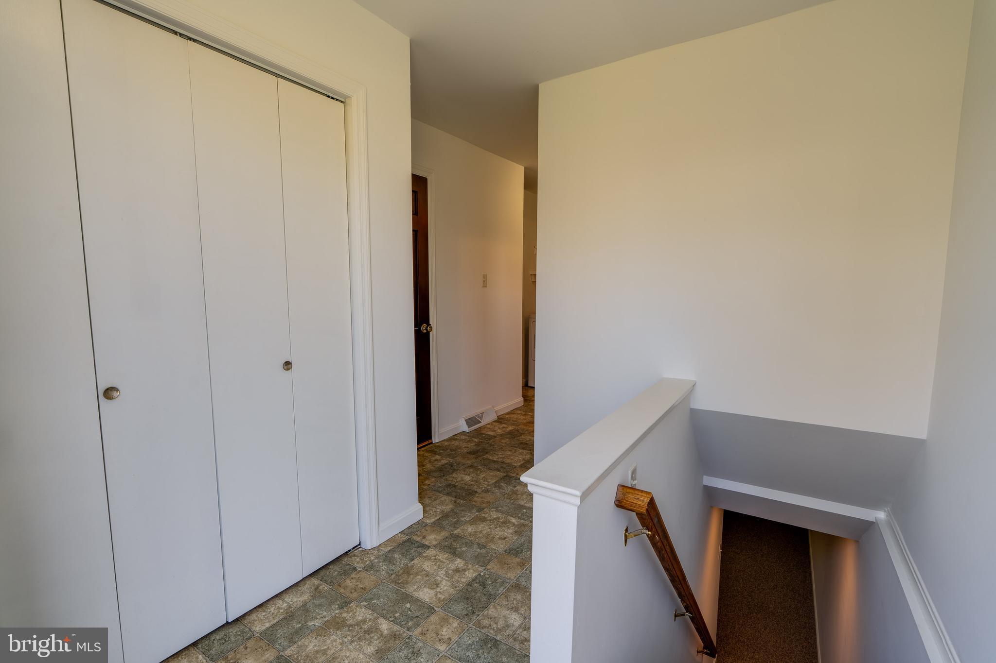 HAMILTON - Residential