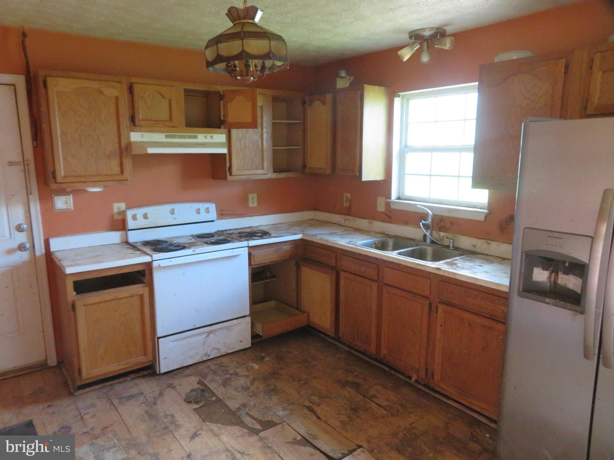 CHANCELLORS VILLAGE - Residential