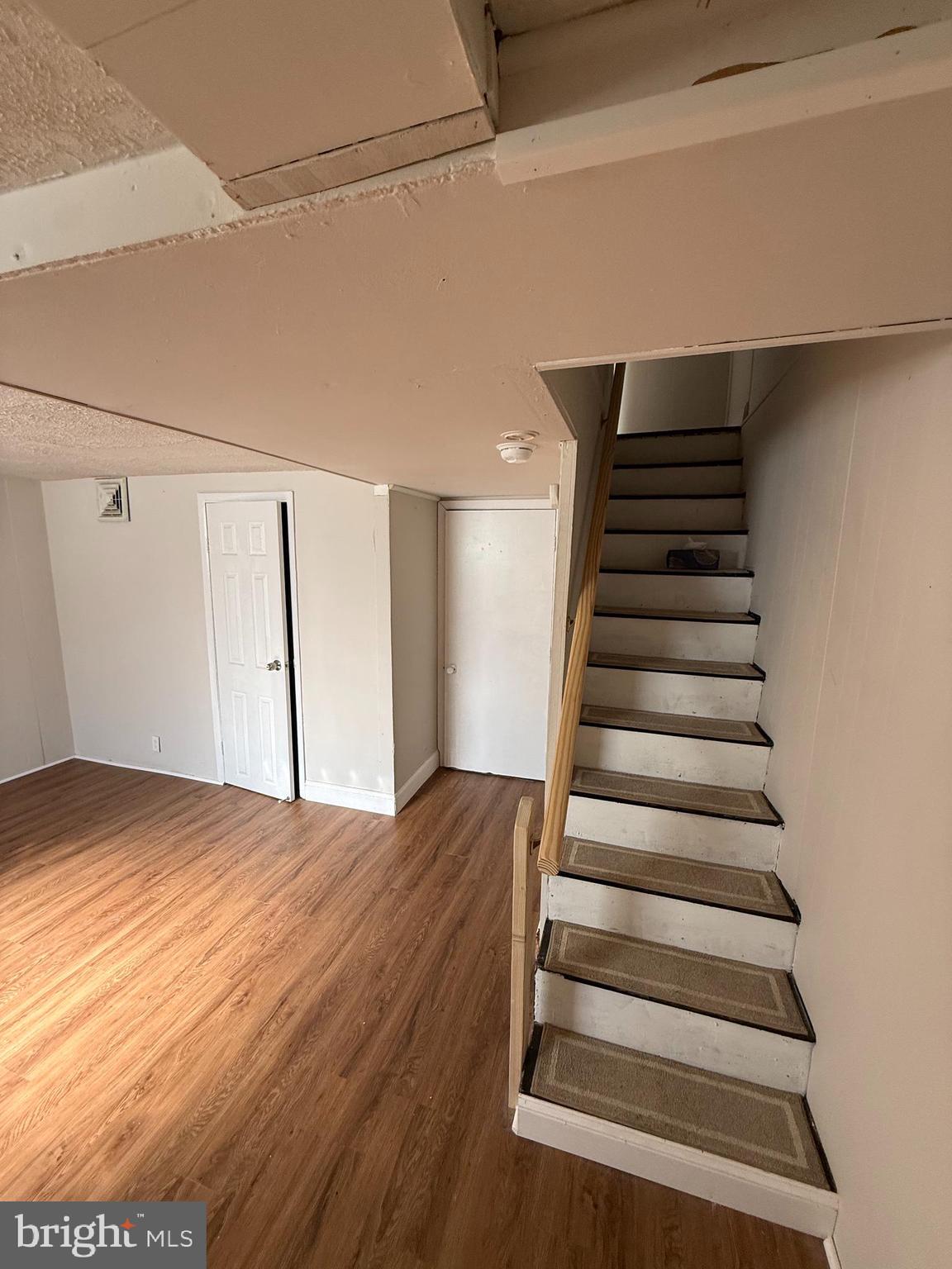 HOLMESBURG - Residential