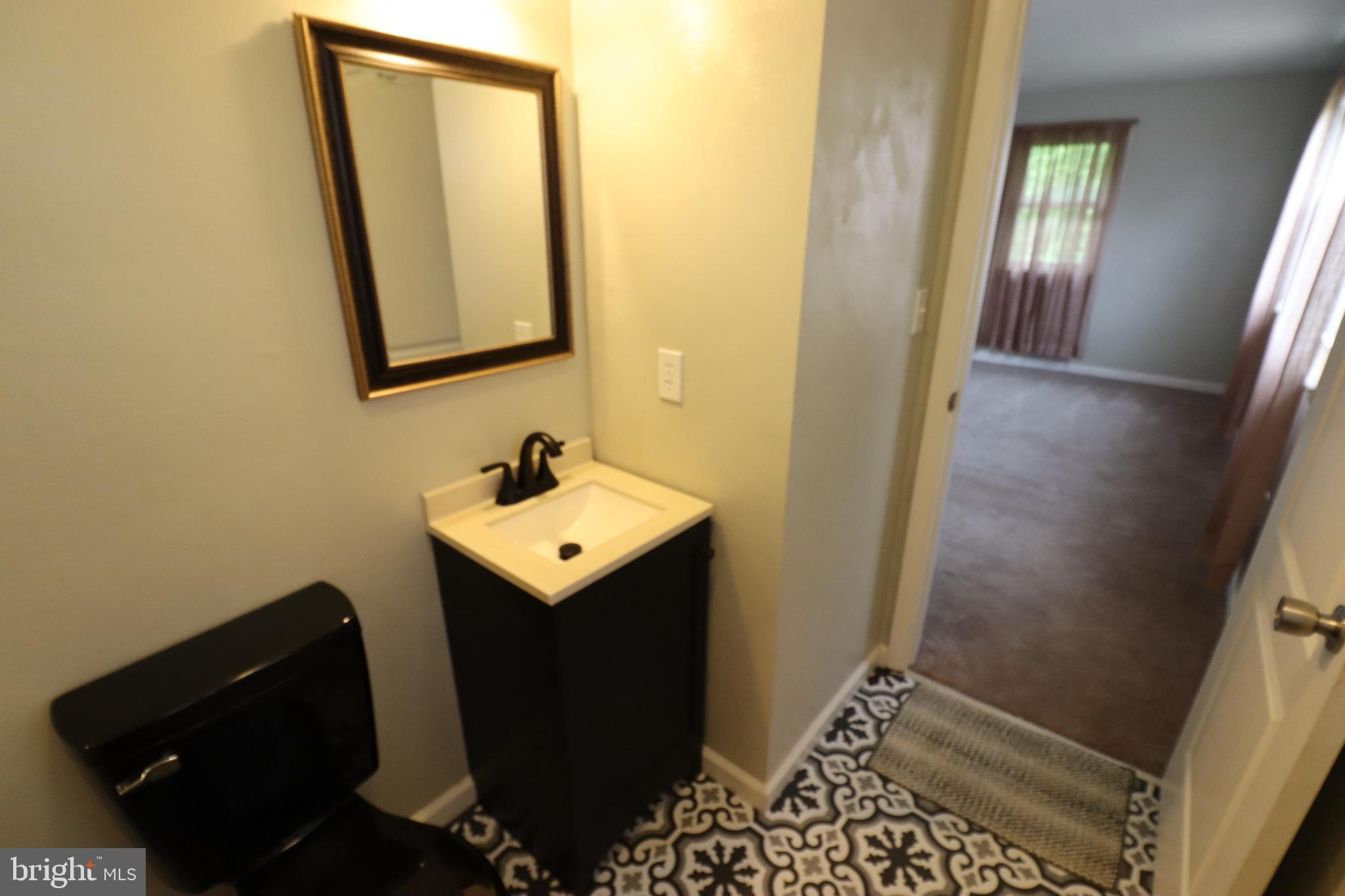 WEST MANHEIM - Residential