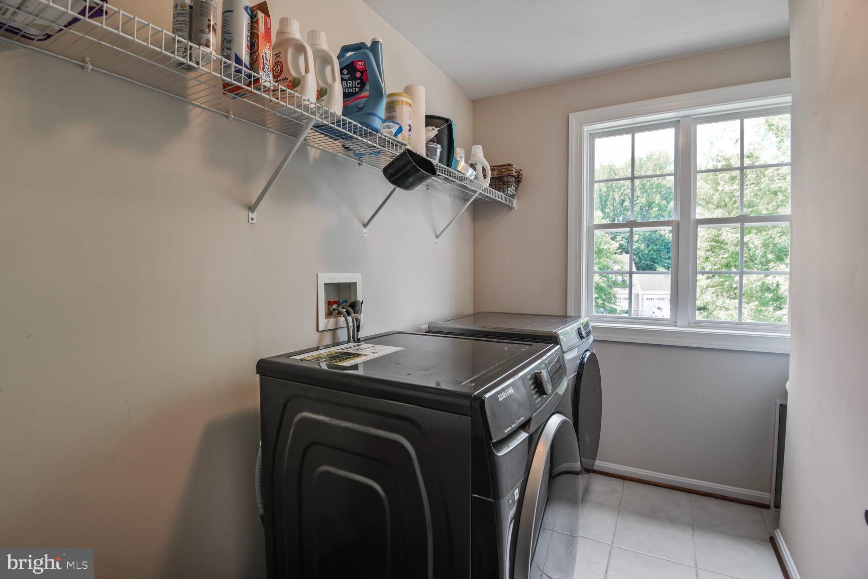 TRITON WOODS - Residential