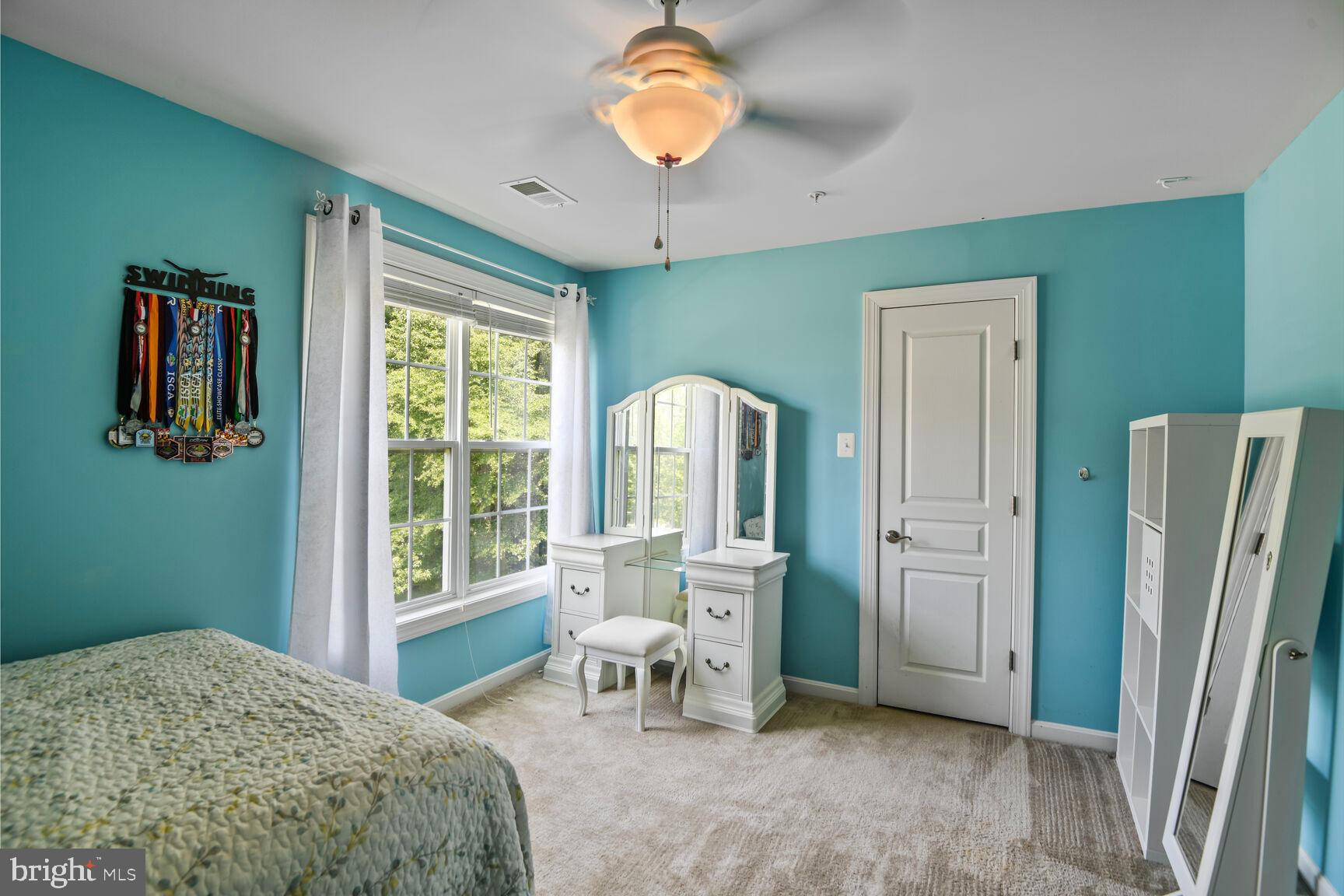 TRITON WOODS - Residential