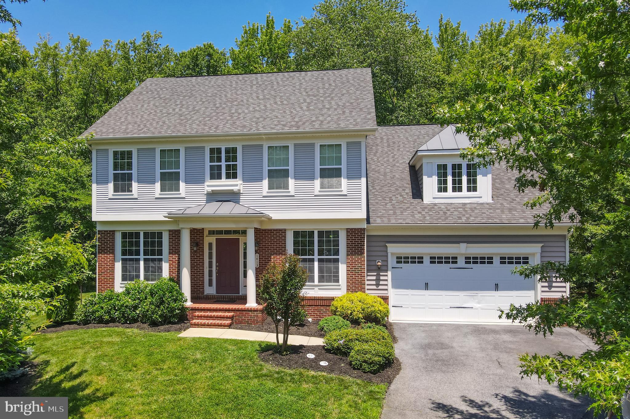 TRITON WOODS - Residential