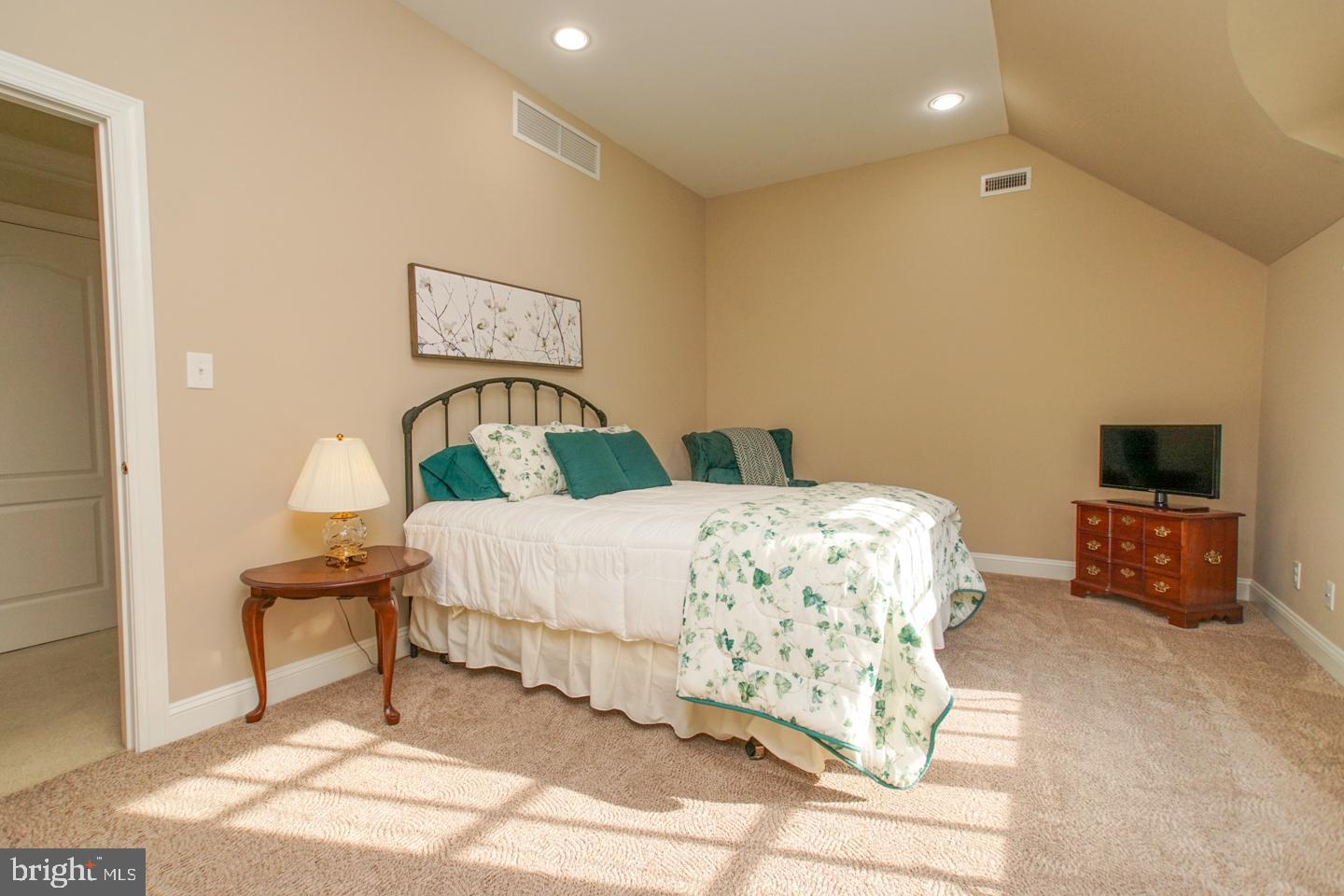 SPRINGFIELD - Residential