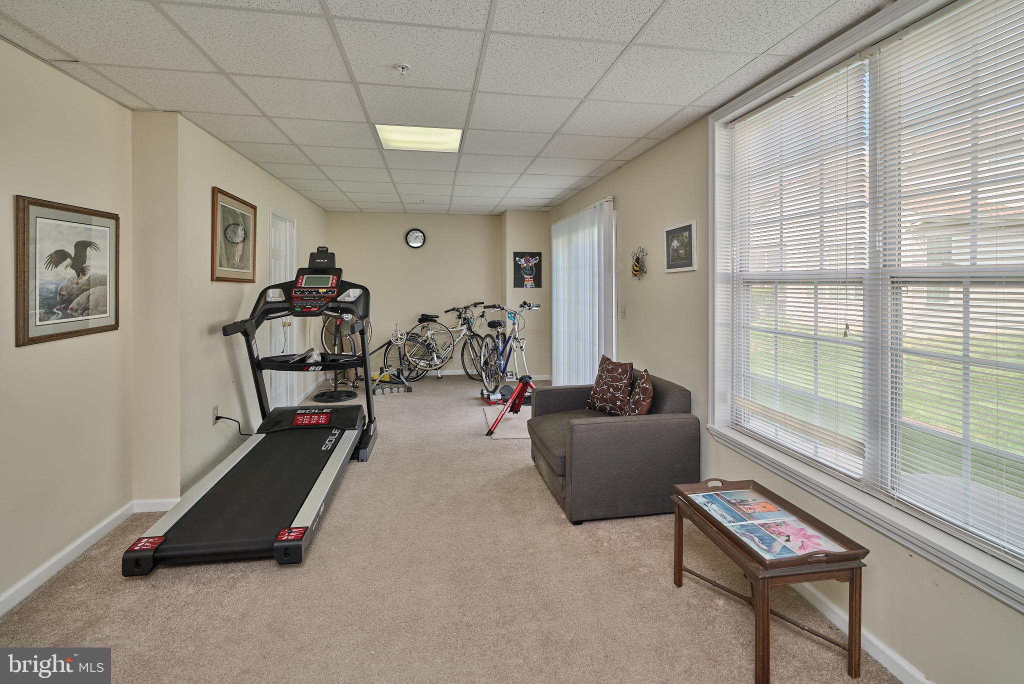 HERITAGE CR ESTS - Residential