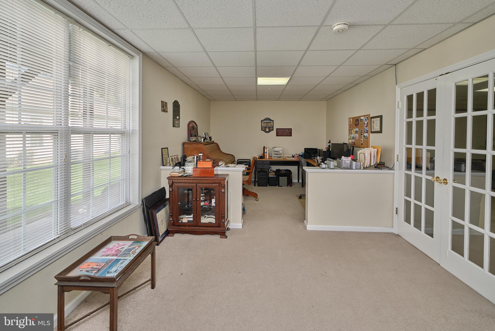 HERITAGE CR ESTS - Residential