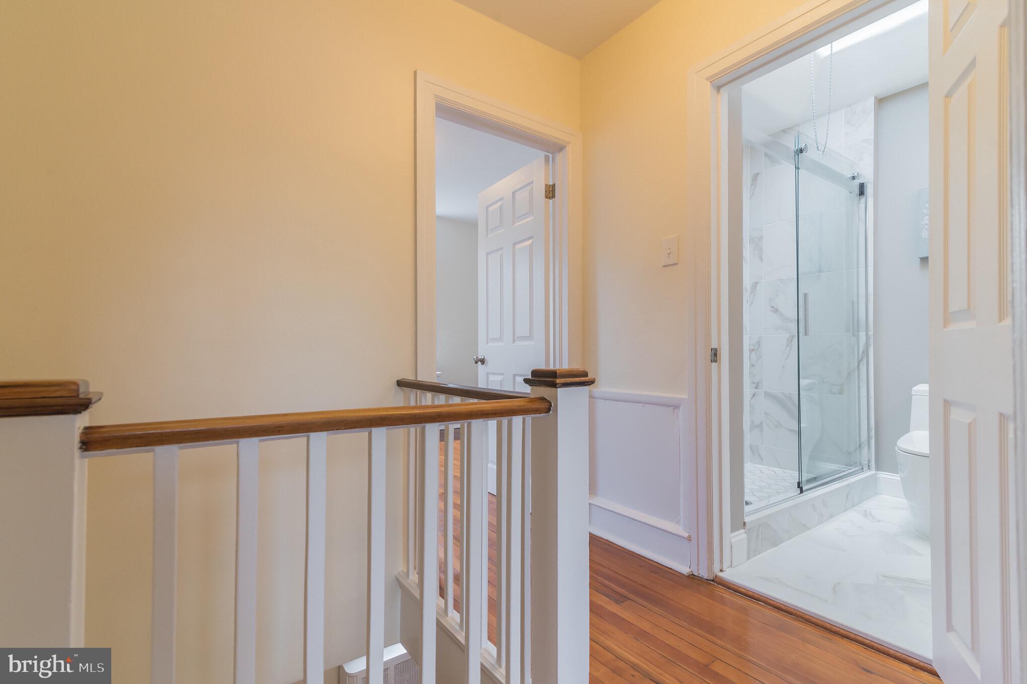 CHESTNUT HILL - Residential