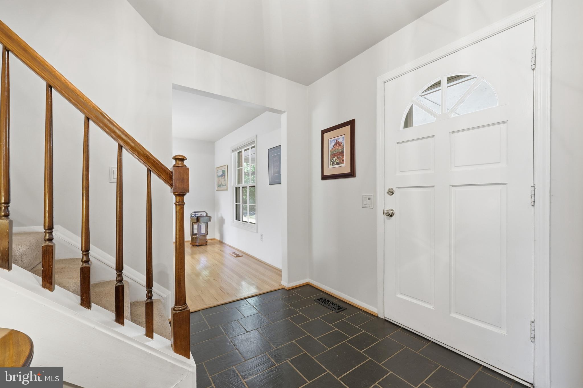 POTOMAC COMMONS - Residential