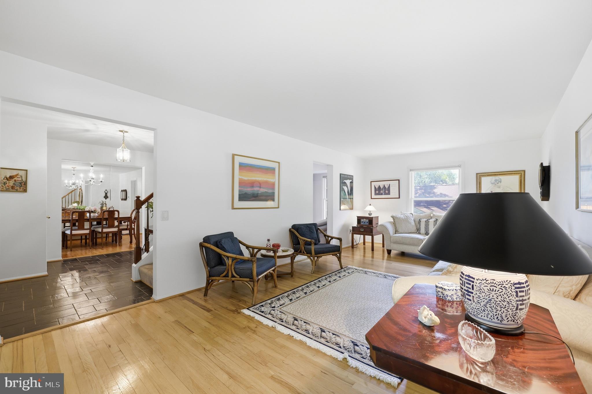 POTOMAC COMMONS - Residential