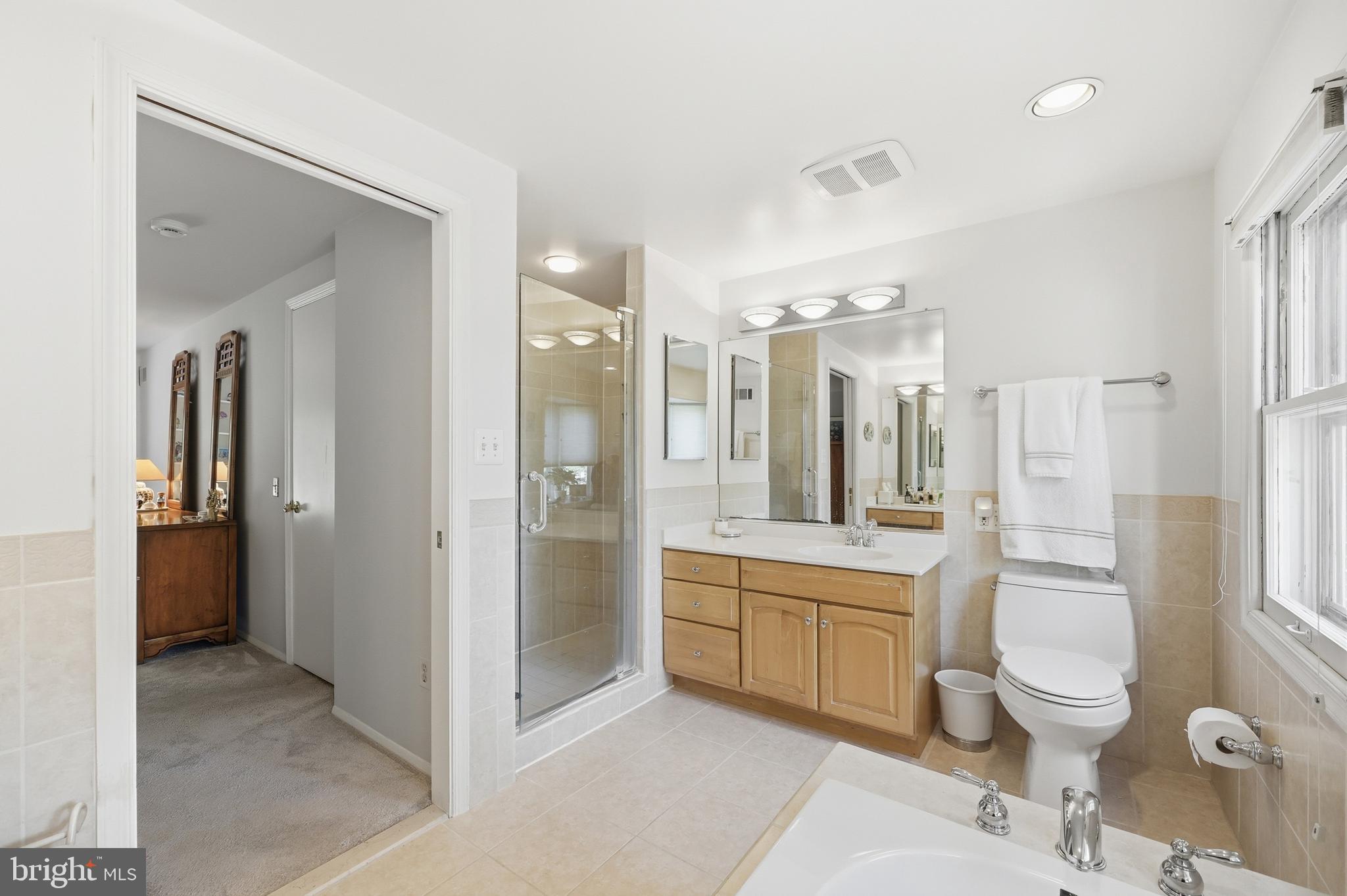 POTOMAC COMMONS - Residential