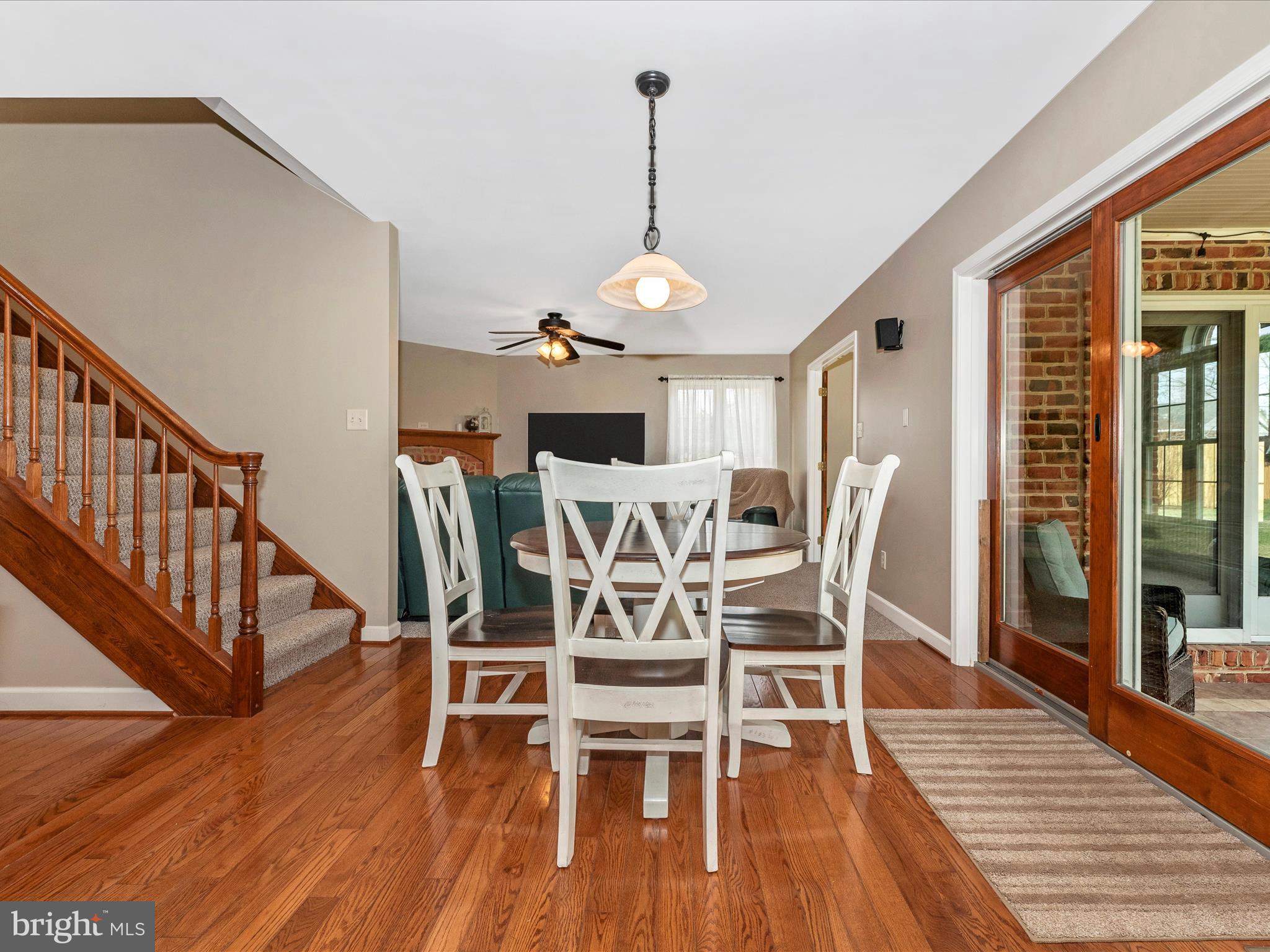 MAPLE VALLEY ESTATES - Residential