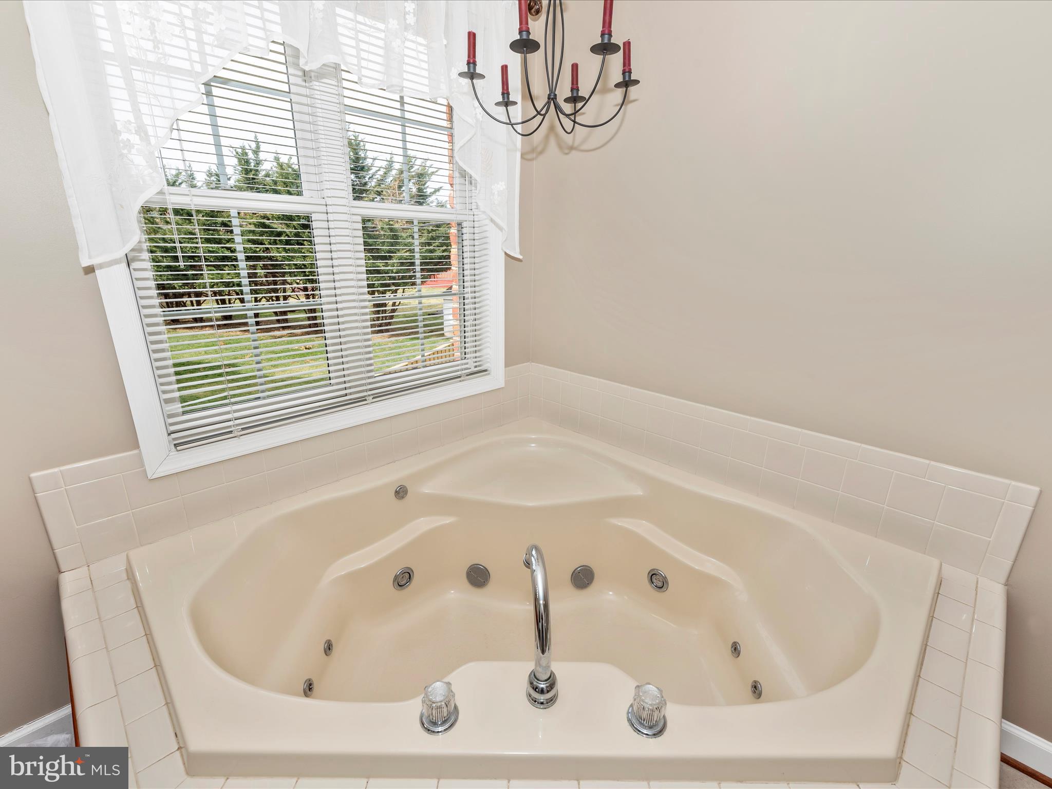 MAPLE VALLEY ESTATES - Residential