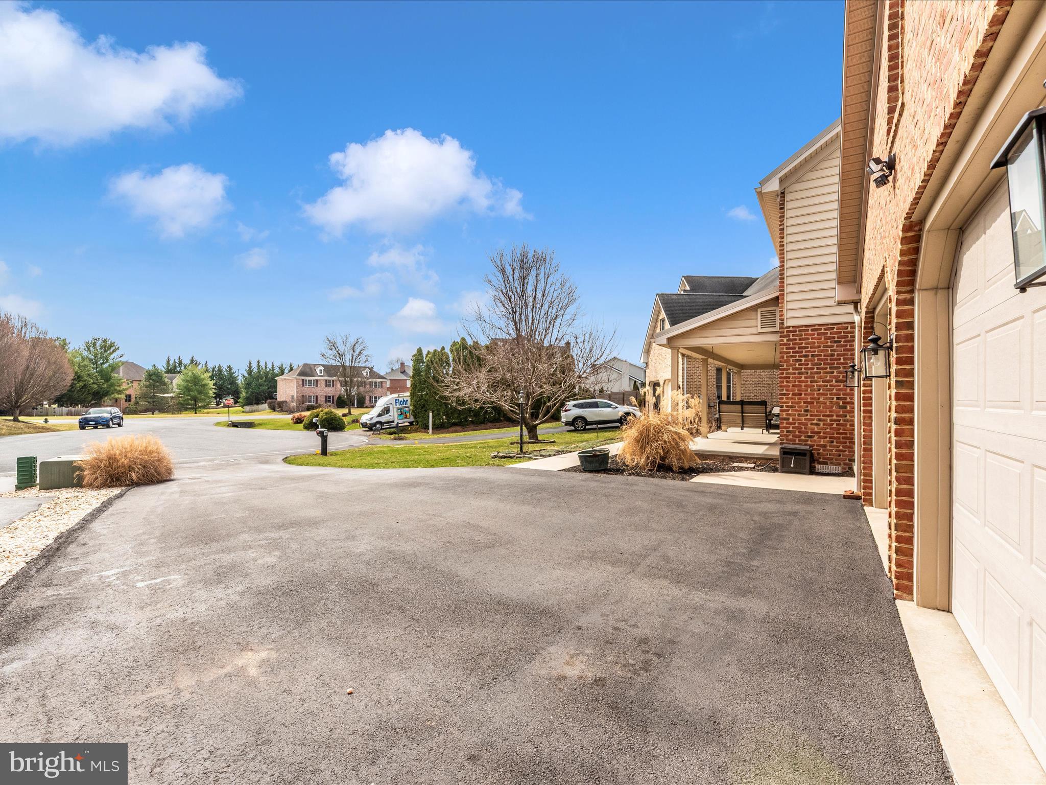 MAPLE VALLEY ESTATES - Residential