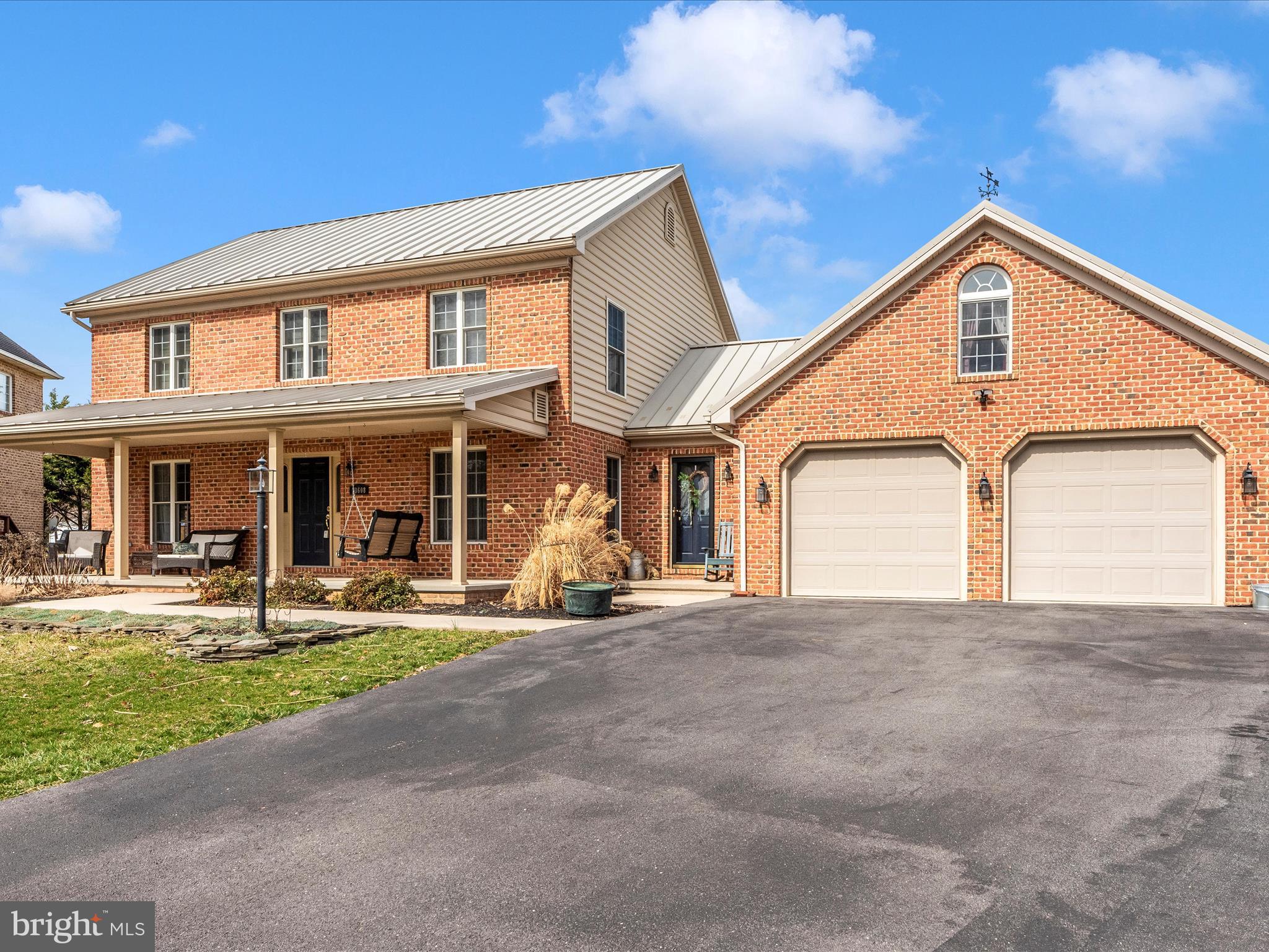 MAPLE VALLEY ESTATES - Residential