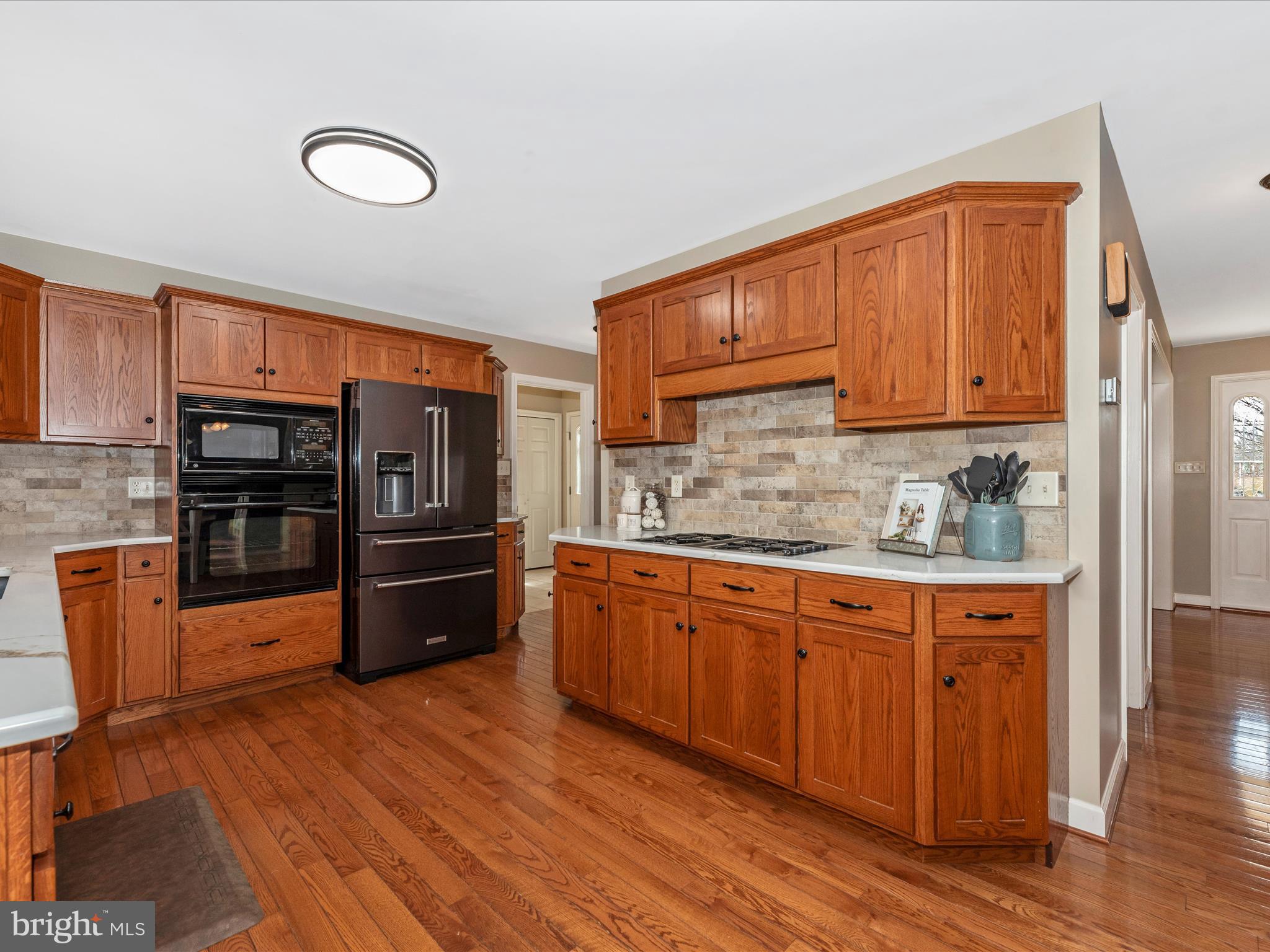 MAPLE VALLEY ESTATES - Residential