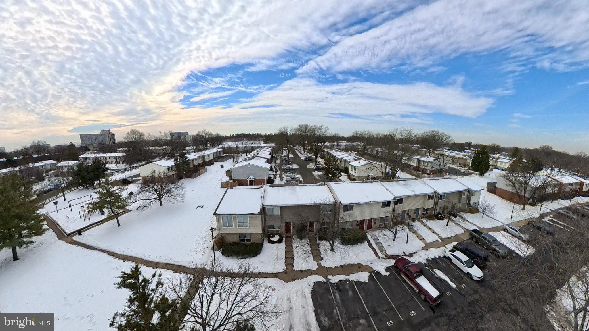 REFLECTION LAKE - Residential
