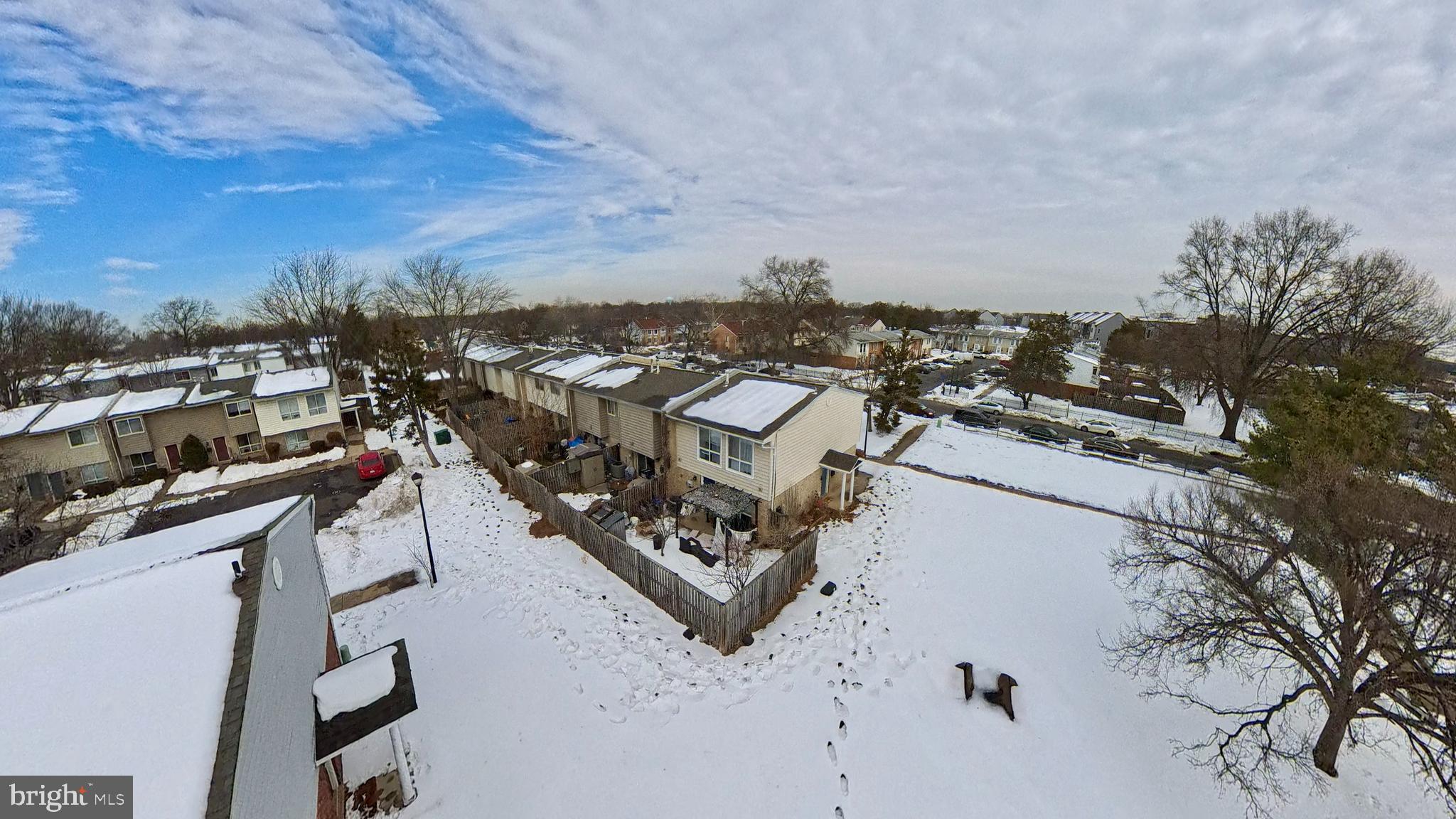 REFLECTION LAKE - Residential