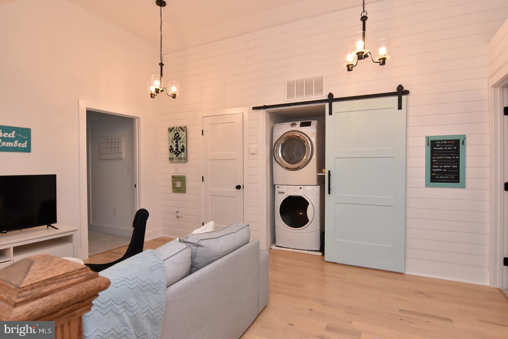 MONTEGO BAY - Residential