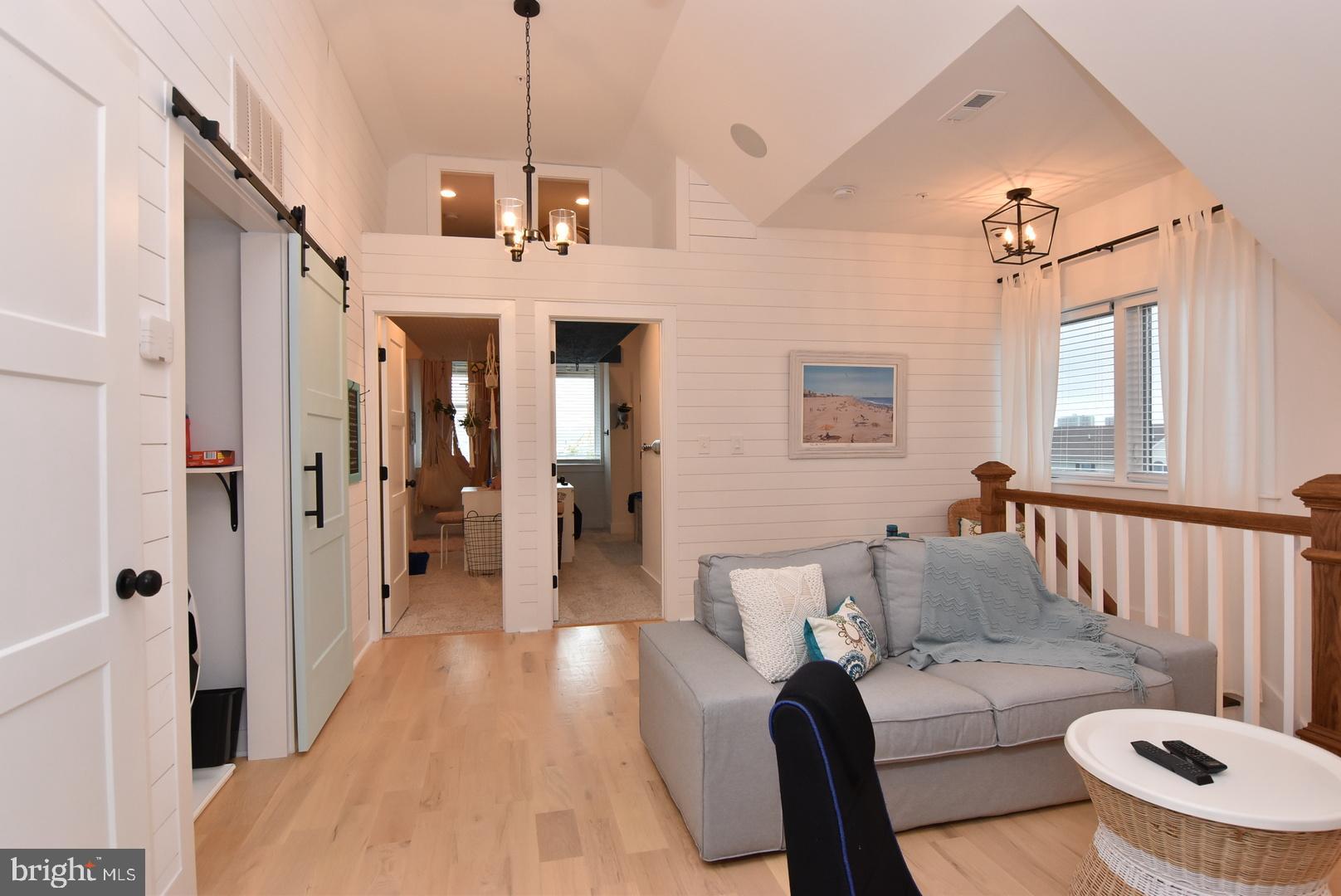 MONTEGO BAY - Residential