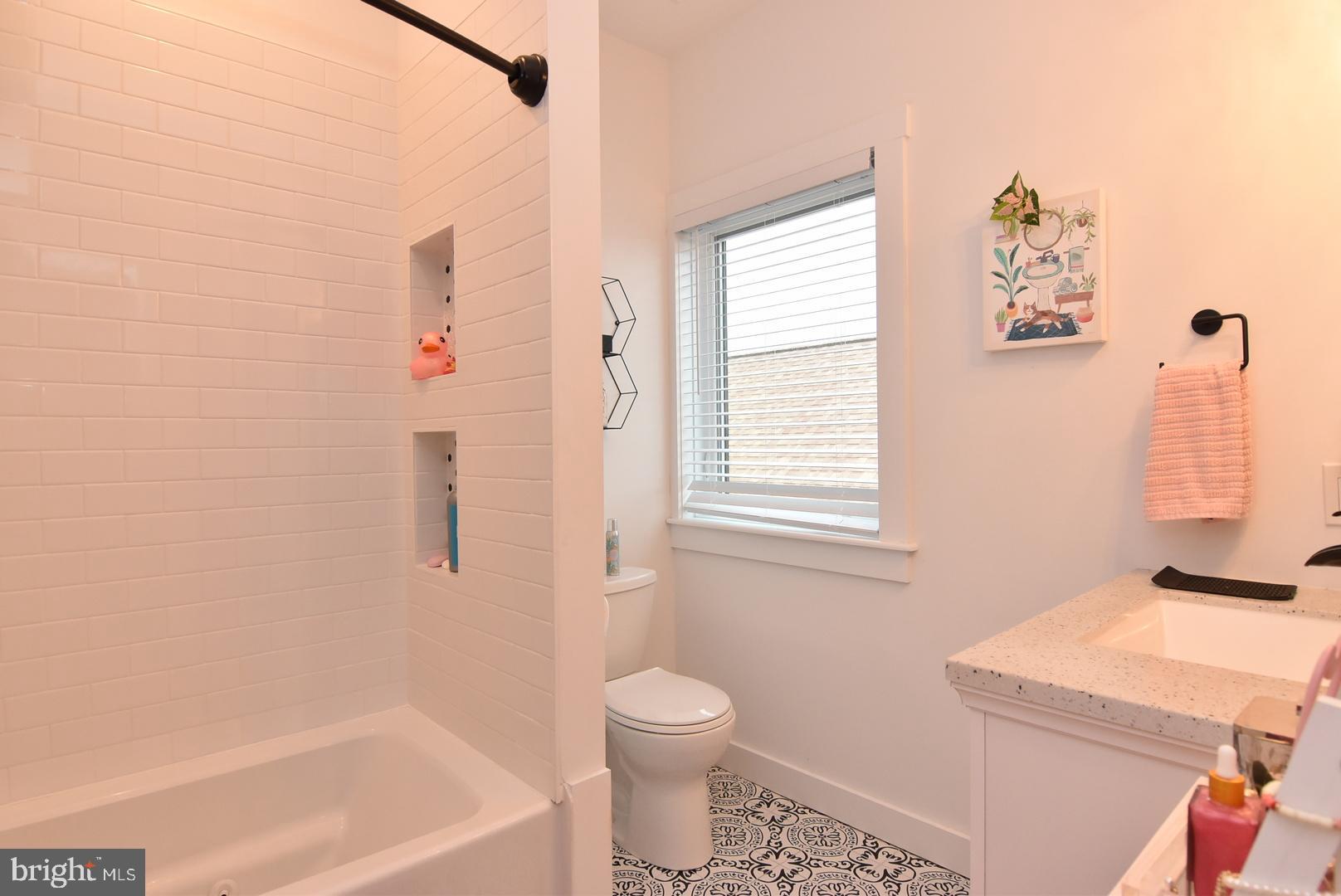 MONTEGO BAY - Residential