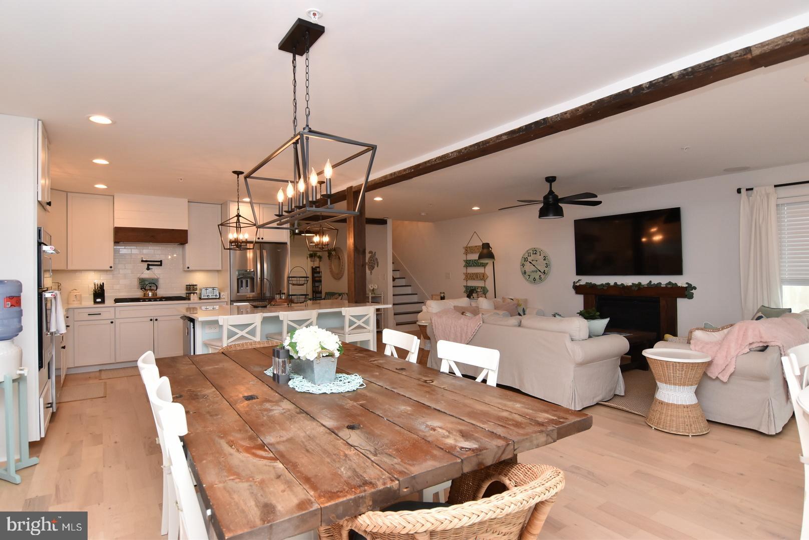 MONTEGO BAY - Residential