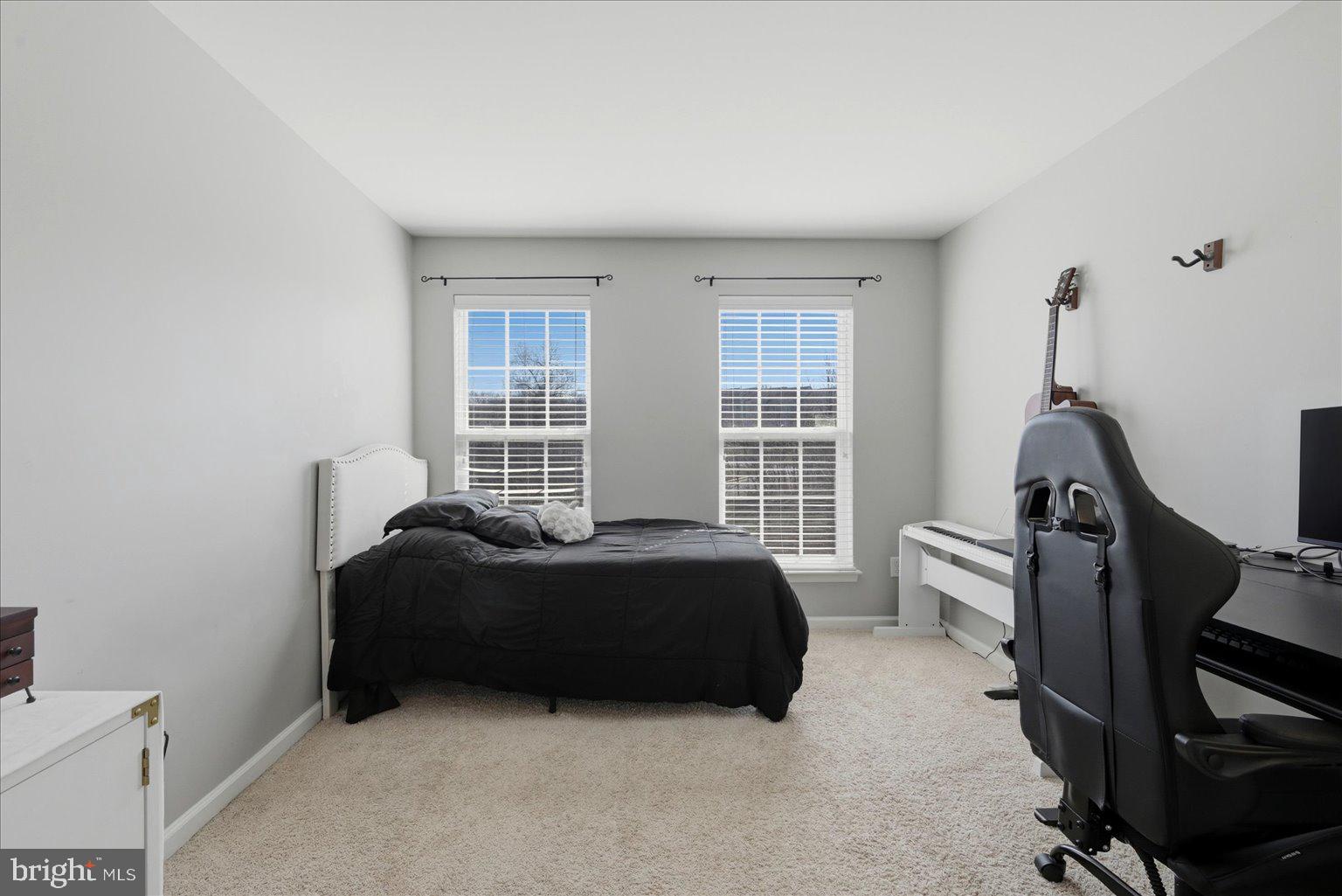 CASCADES PLACE CONDOMINIUM - Residential