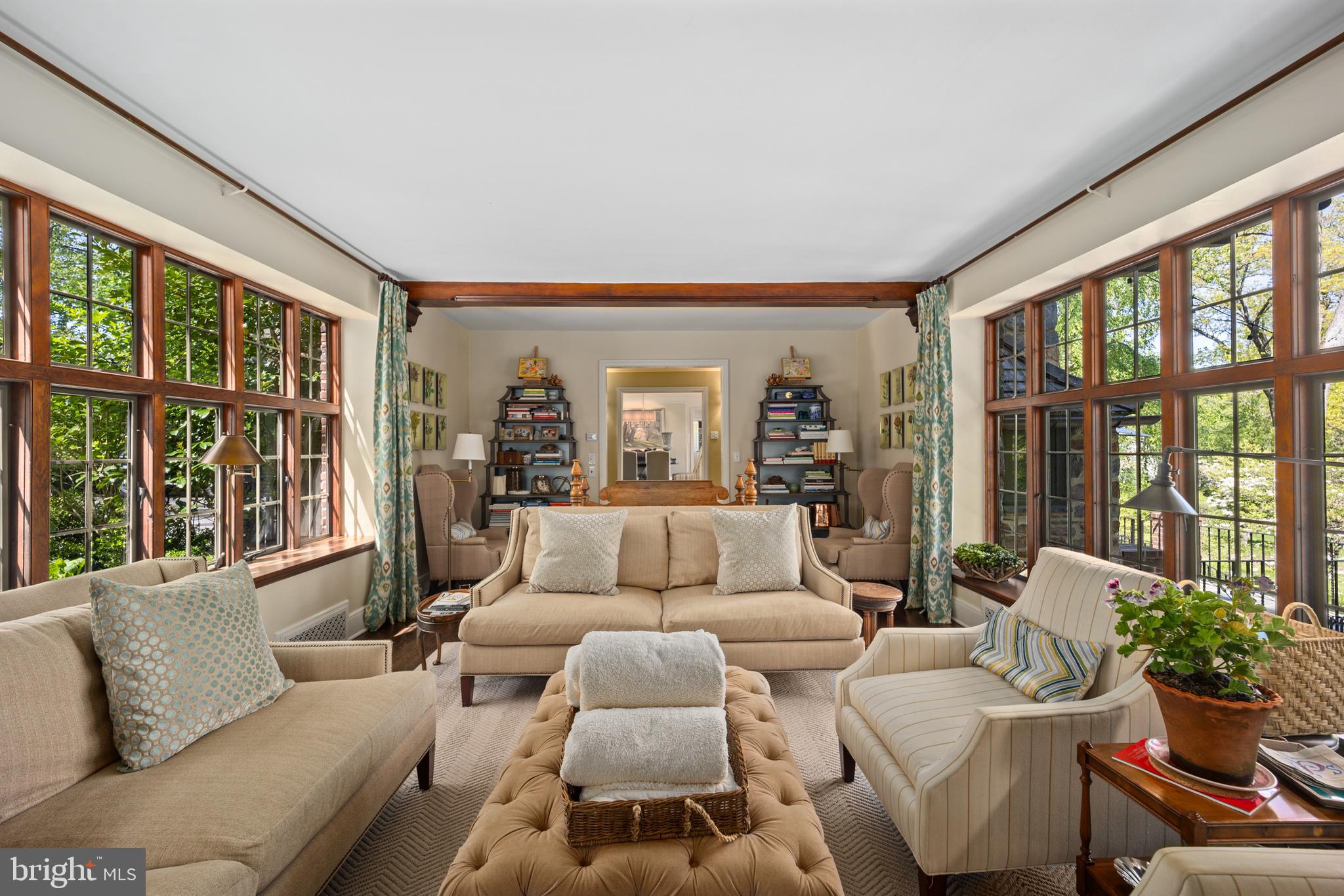 BRYN MAWR - Residential
