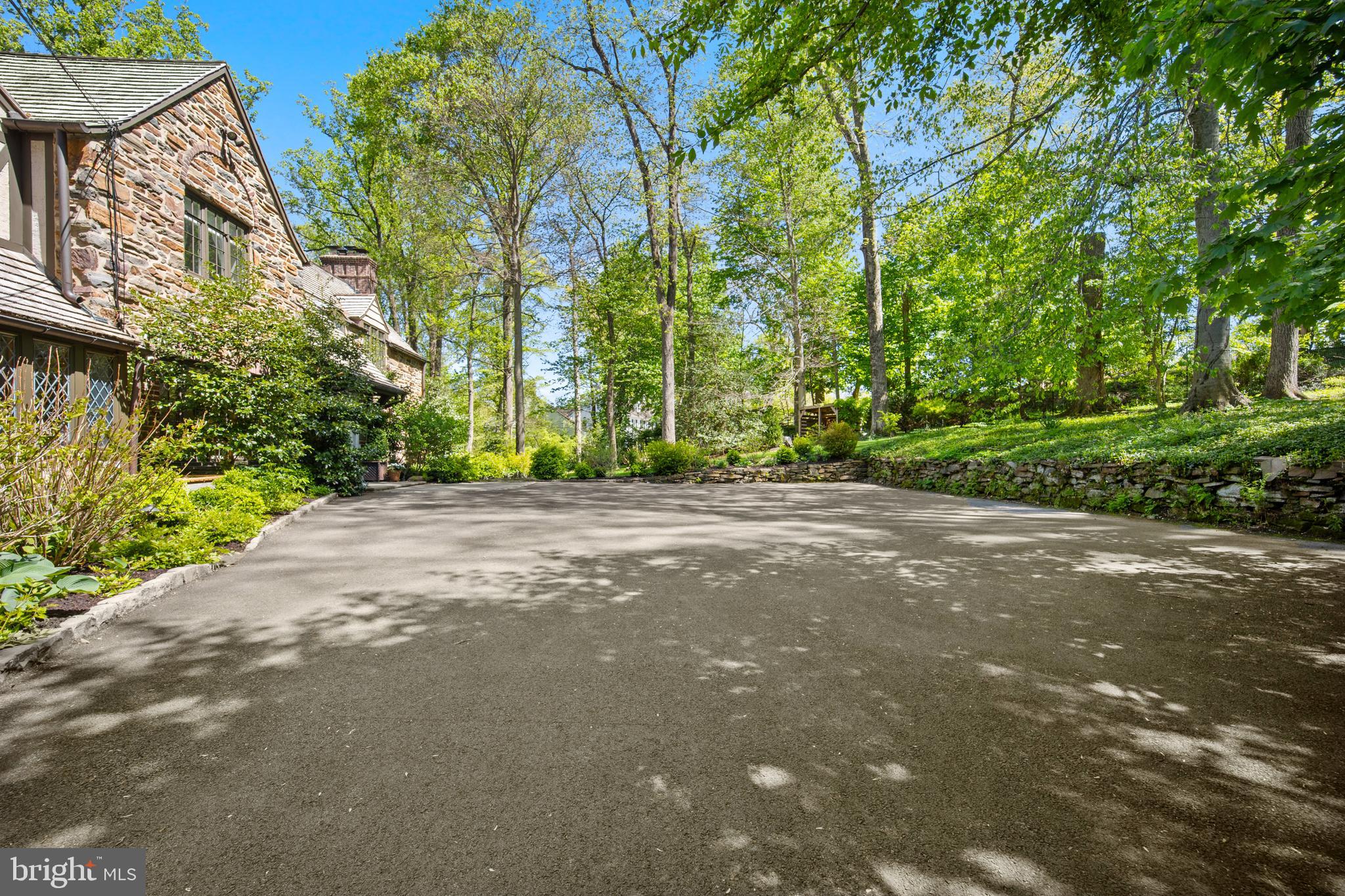 BRYN MAWR - Residential