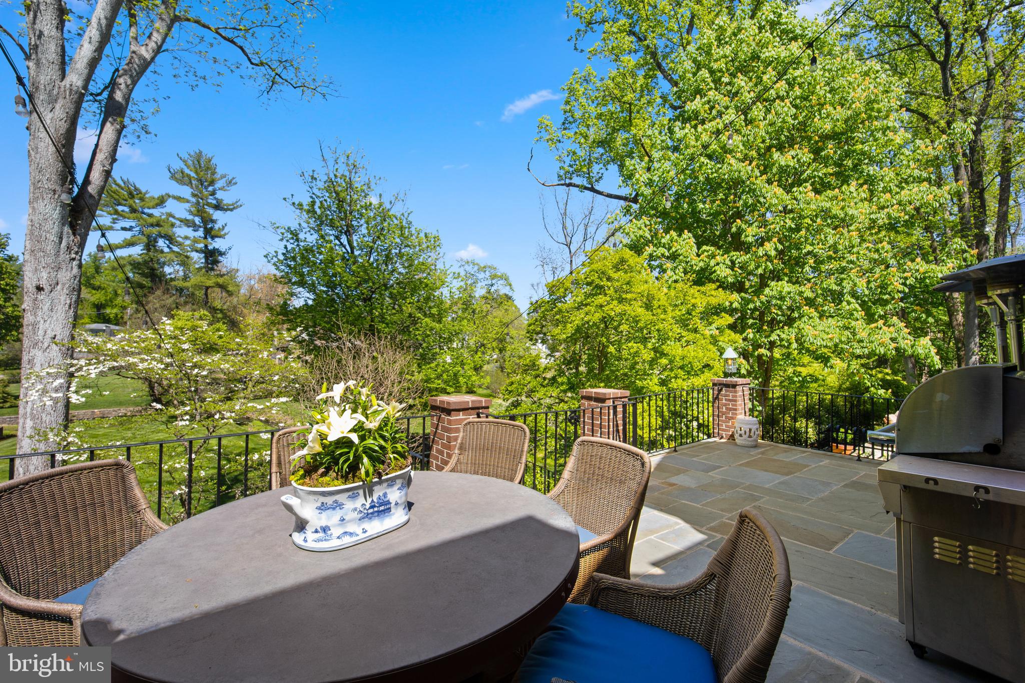 BRYN MAWR - Residential