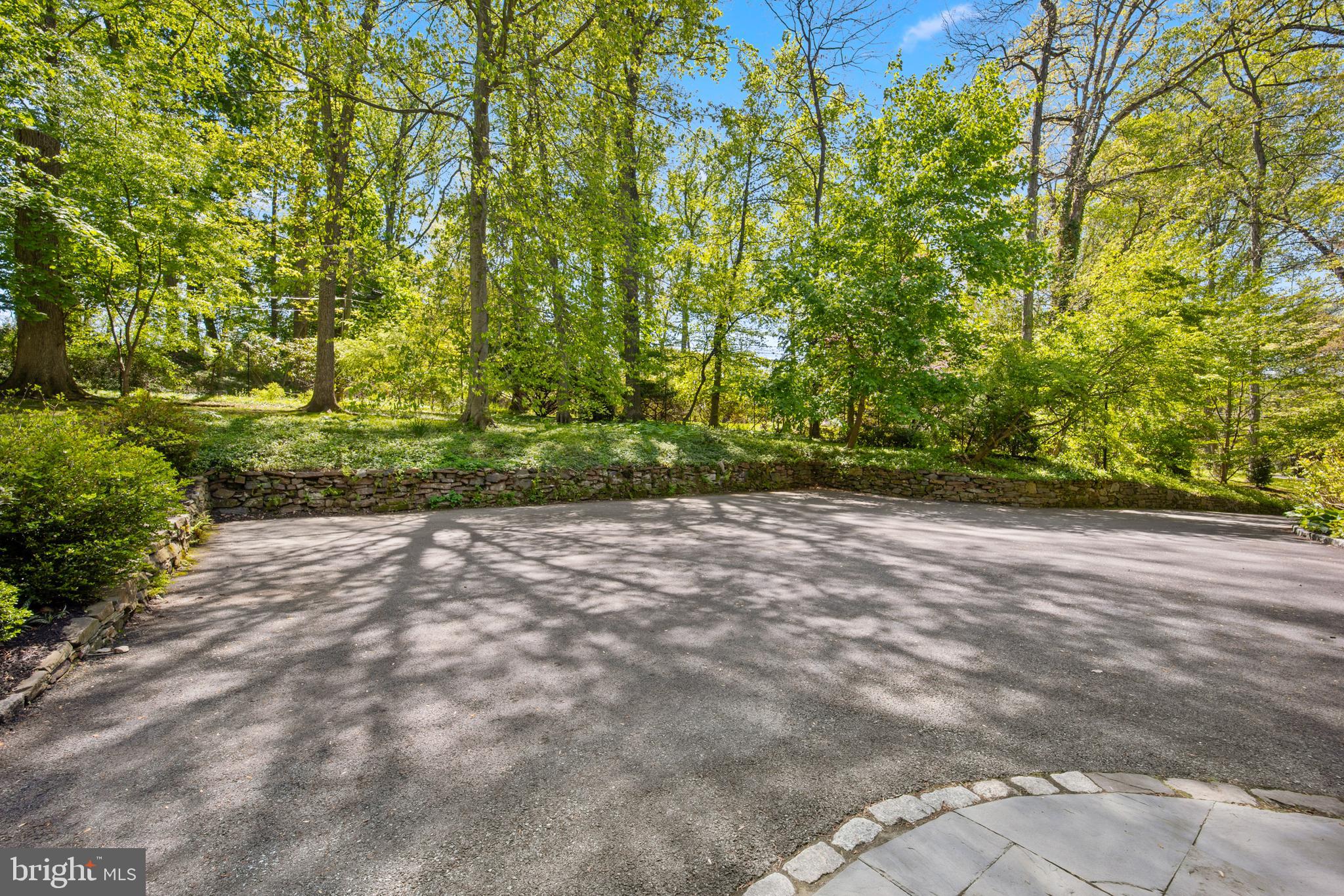 BRYN MAWR - Residential