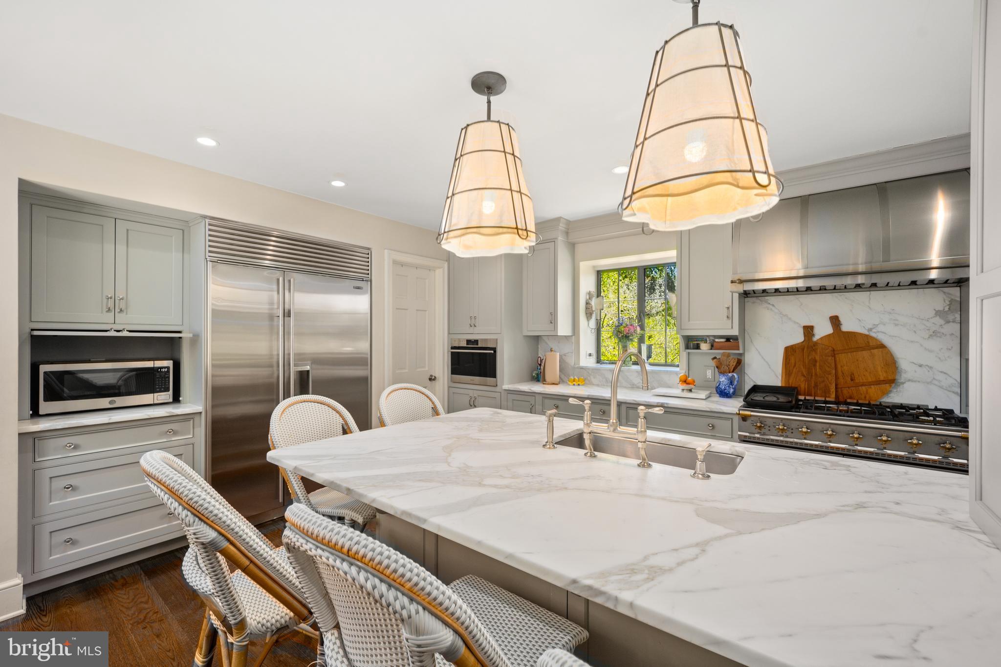 BRYN MAWR - Residential