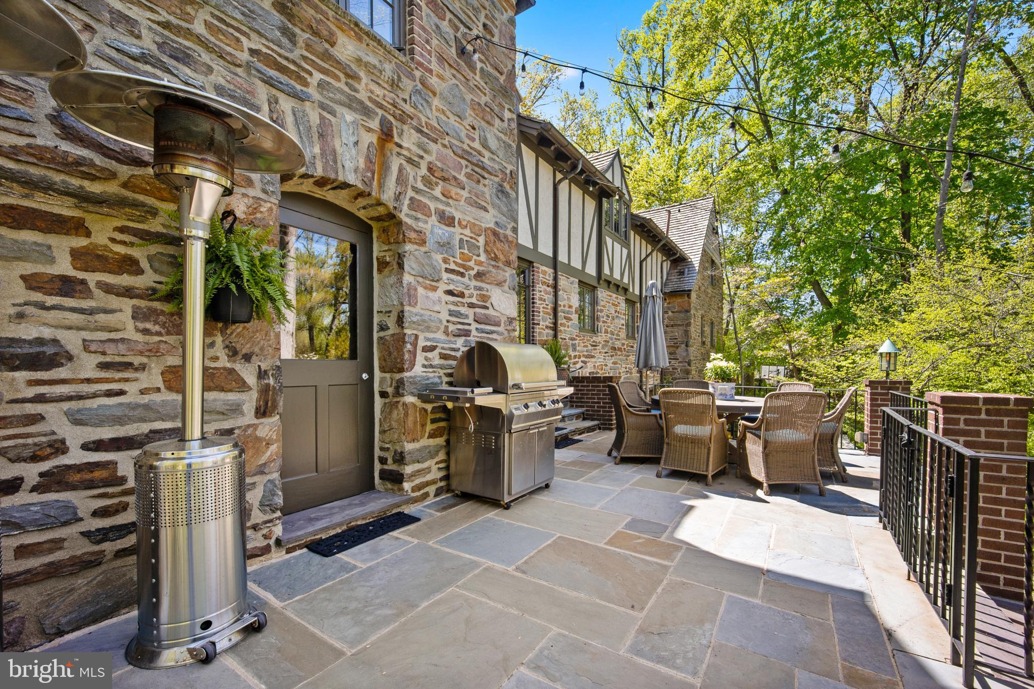 BRYN MAWR - Residential
