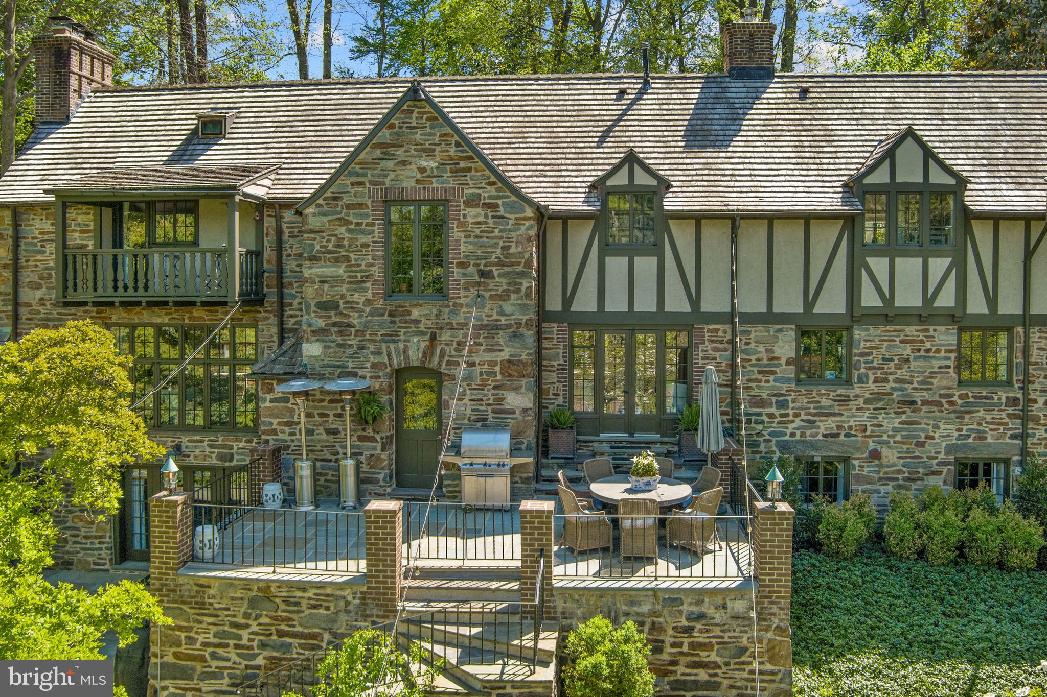 BRYN MAWR - Residential