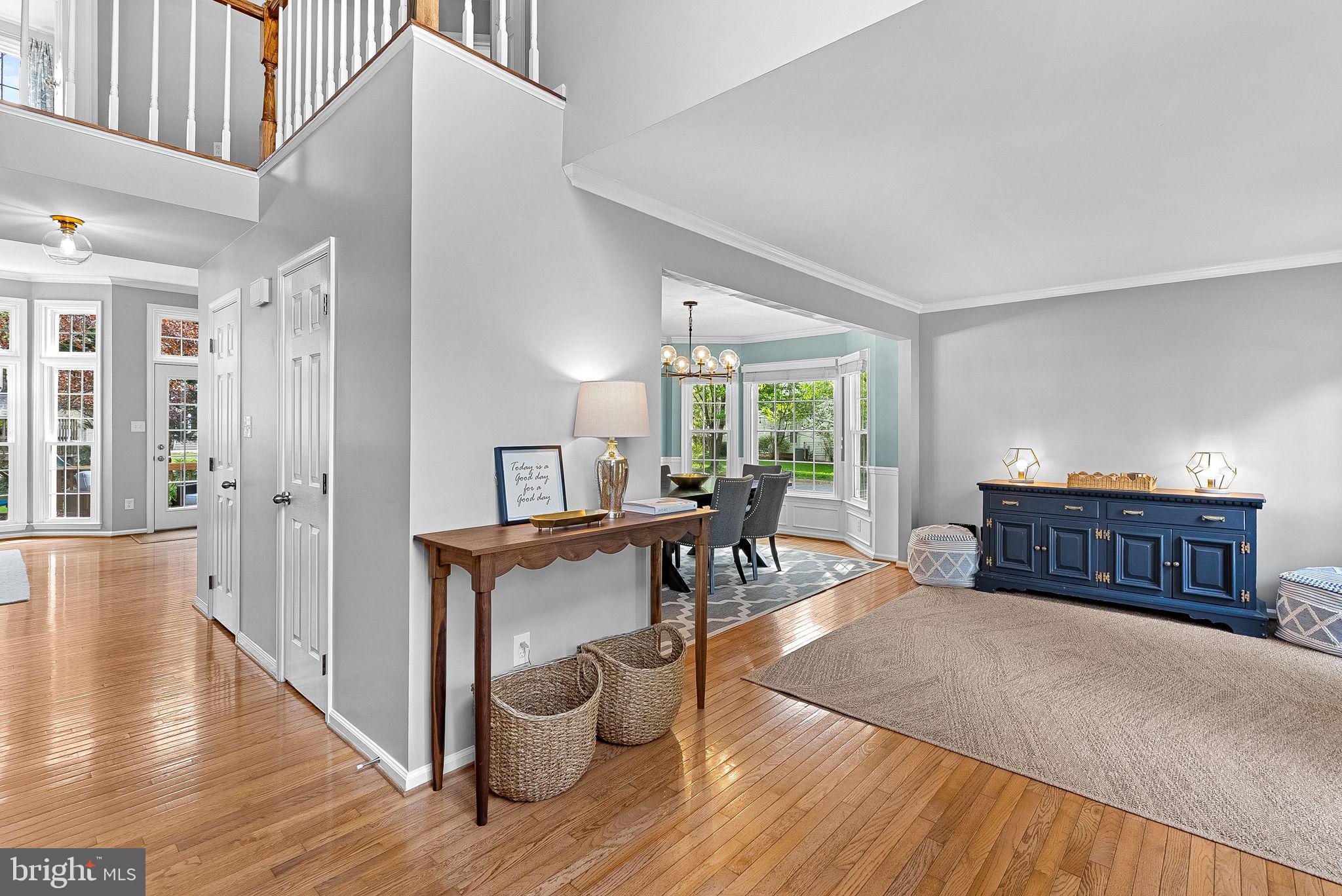 LOWES ISLAND/CASCADES - Residential