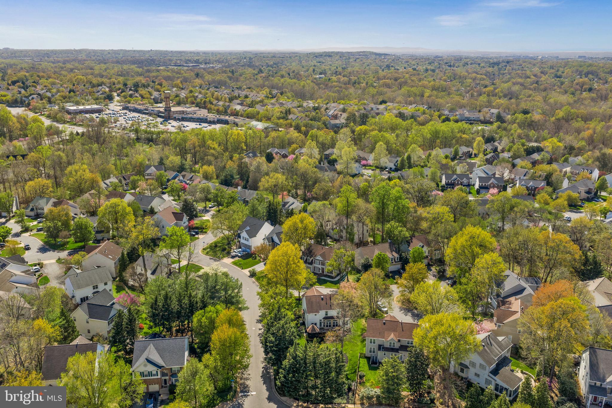 LOWES ISLAND/CASCADES - Residential