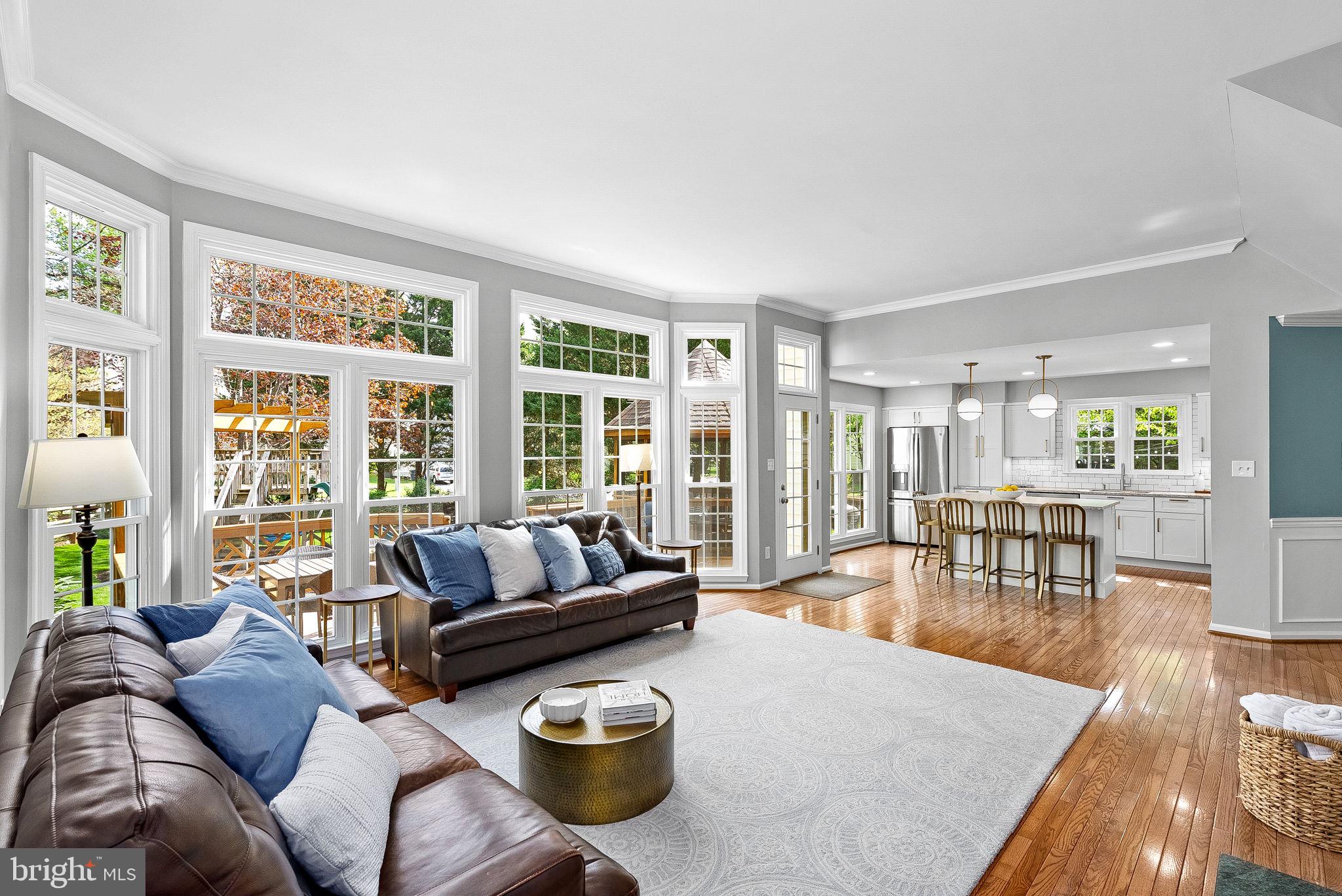 LOWES ISLAND/CASCADES - Residential