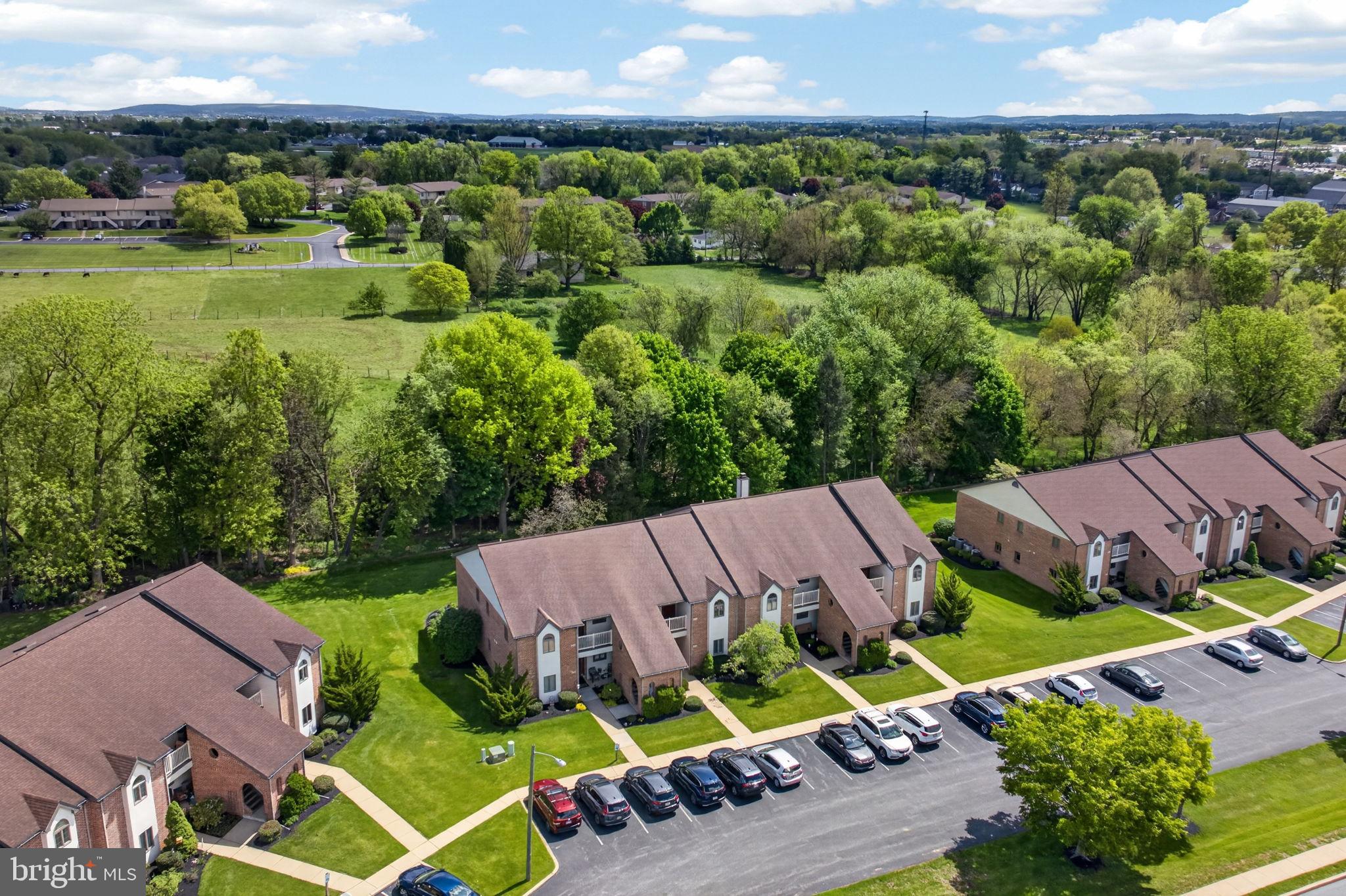 THE OAKS - Residential