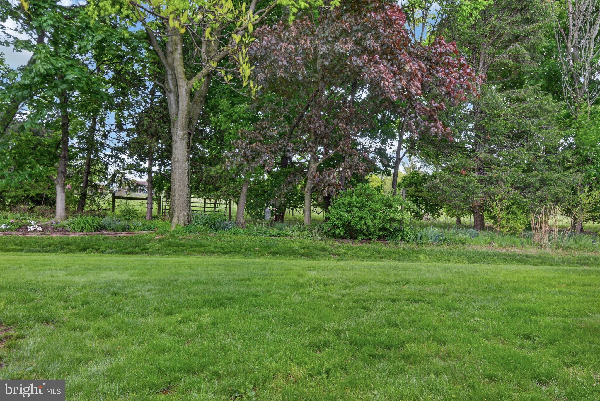 THE OAKS - Residential
