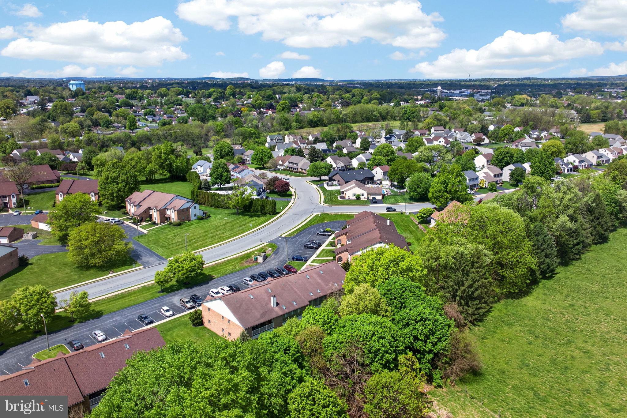 THE OAKS - Residential