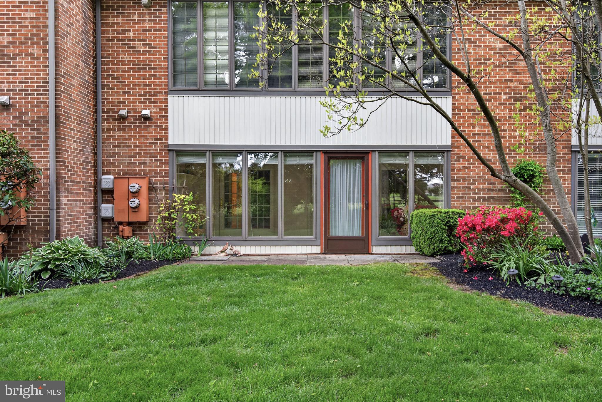 THE OAKS - Residential