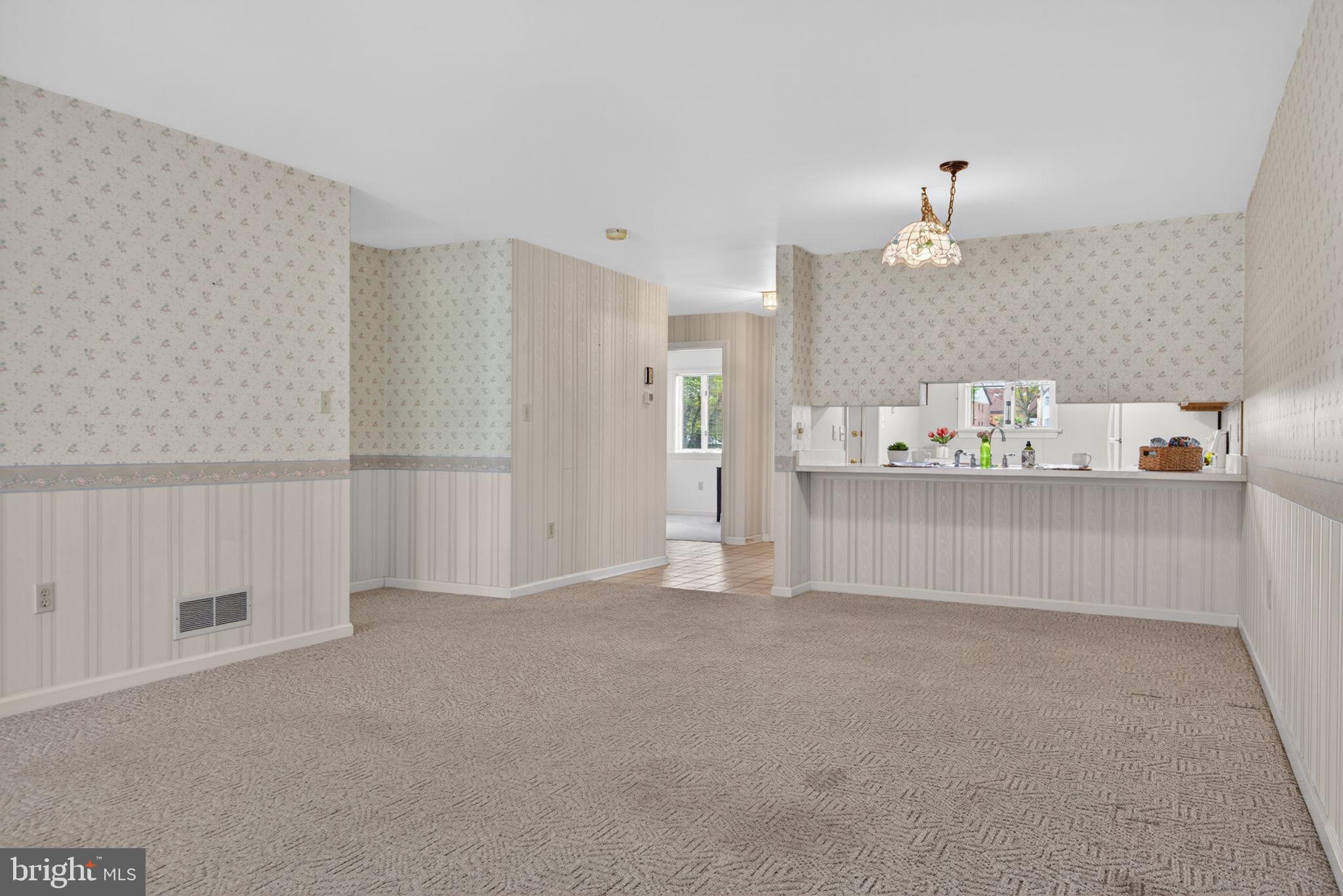 THE OAKS - Residential
