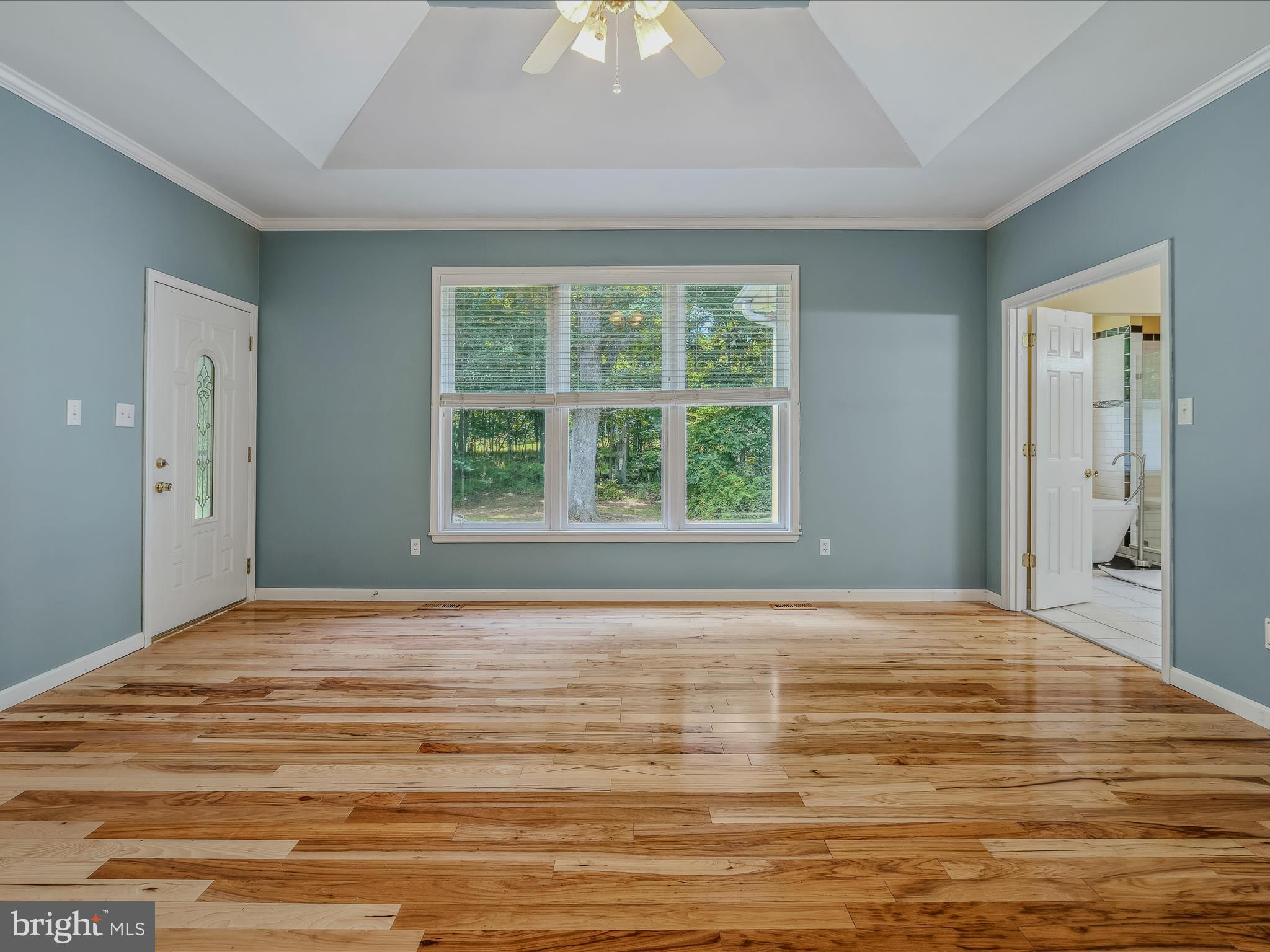 DANIEL BURHAN MINOR - Residential