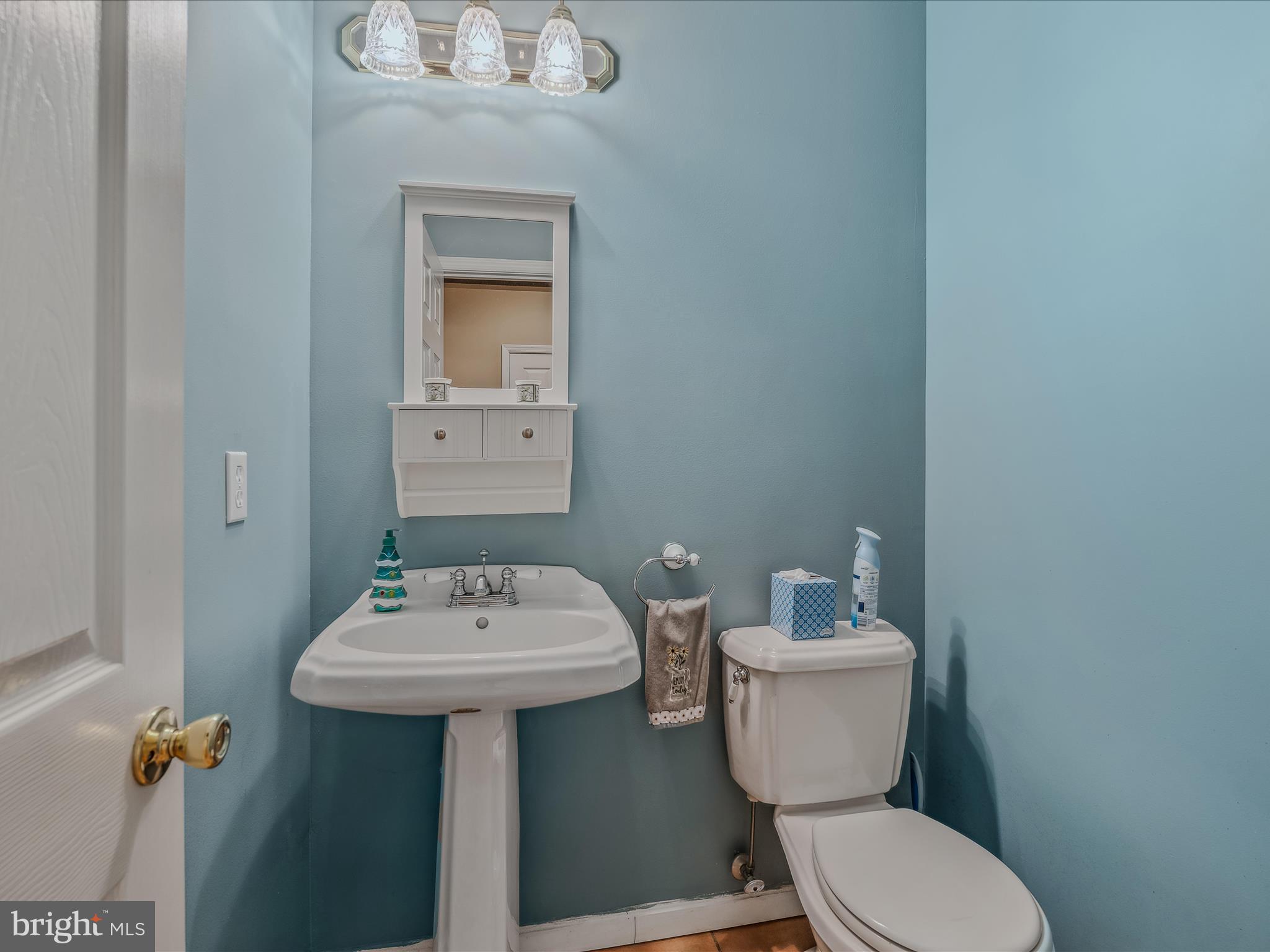 DANIEL BURHAN MINOR - Residential