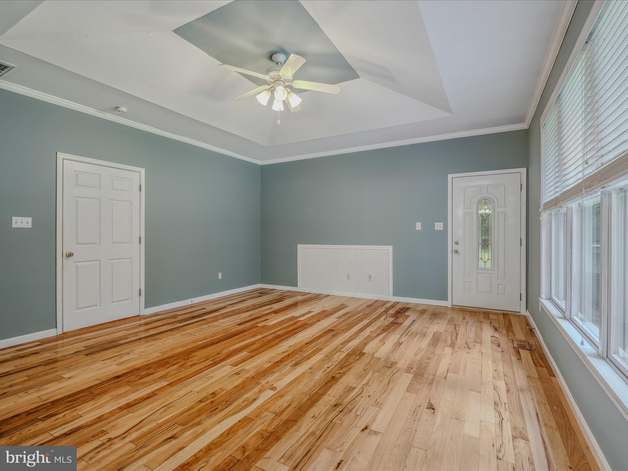 DANIEL BURHAN MINOR - Residential