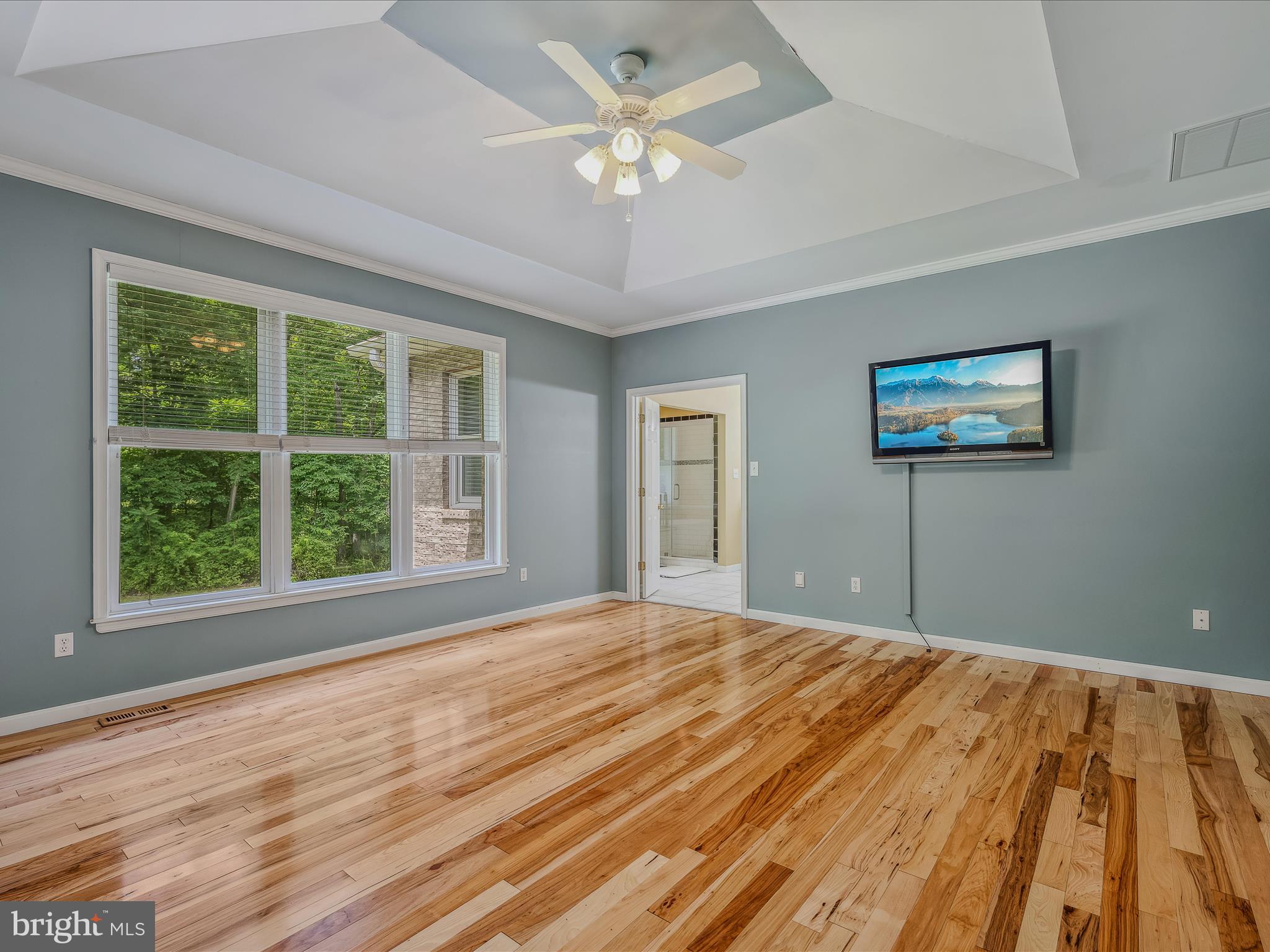 DANIEL BURHAN MINOR - Residential