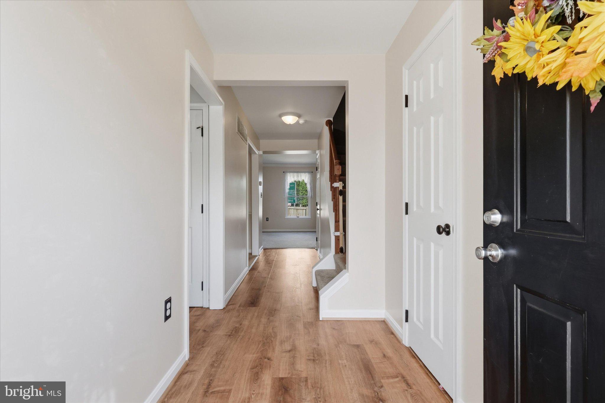 11 WINDWARD COURT