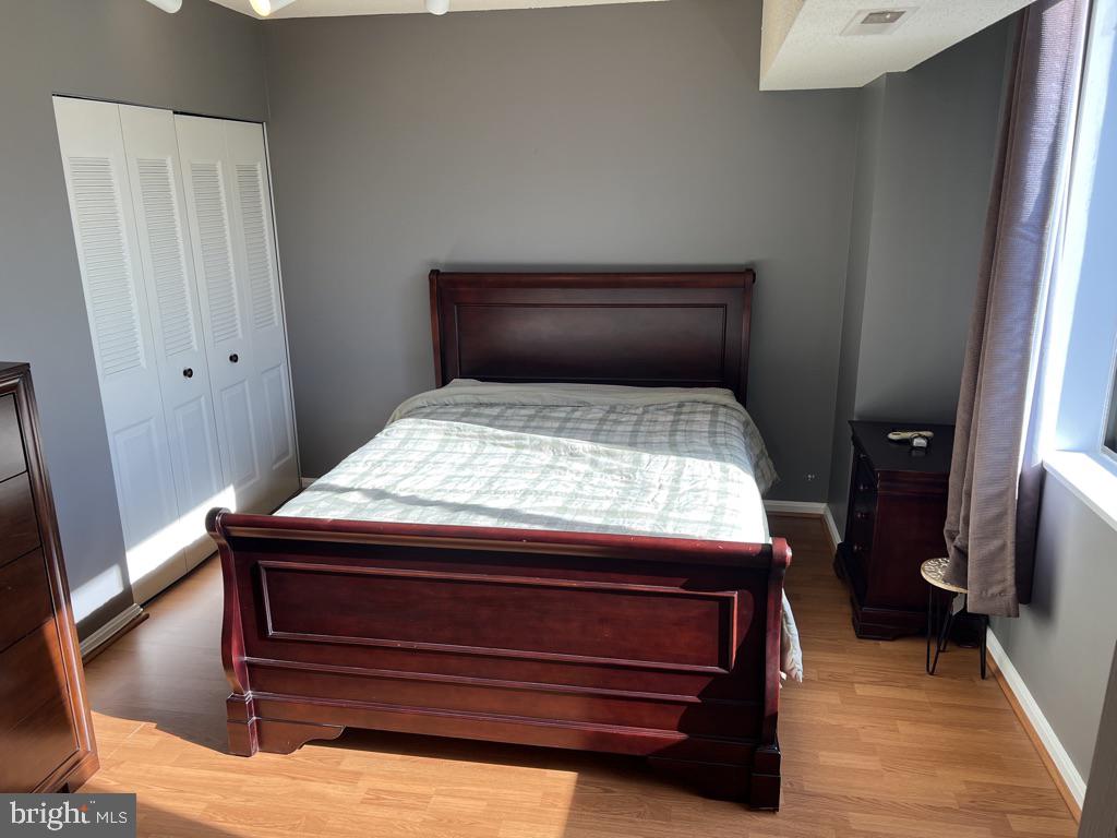 SKYLINE HOUSE - Residential Lease