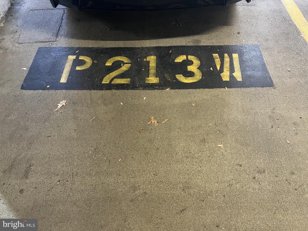 SKYLINE HOUSE - Residential Lease