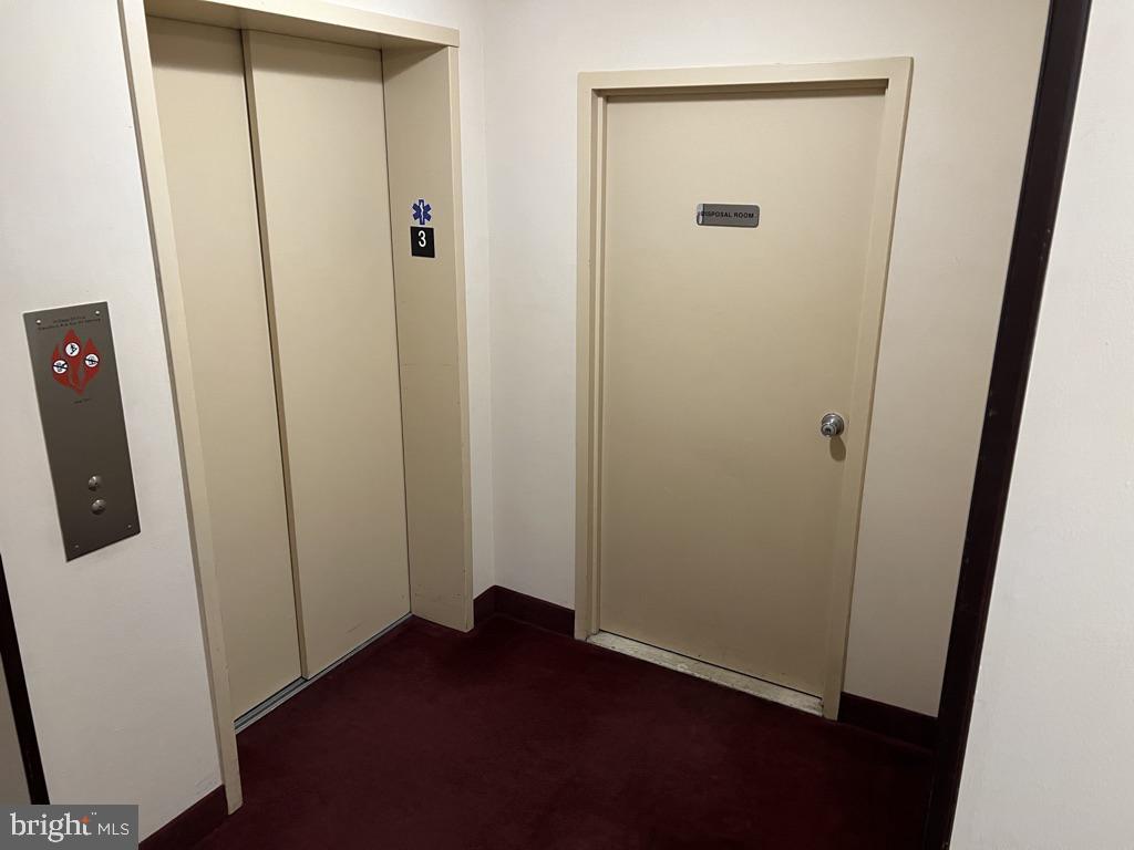 SKYLINE HOUSE - Residential Lease